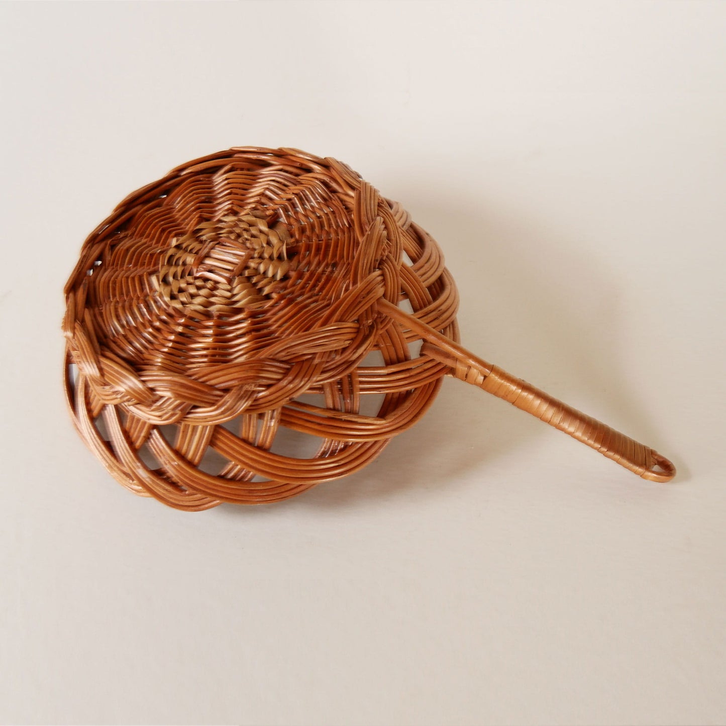 Vintage Wicker Basket with Long Handle, Vintage Rattan Basket, VIntage Handled Basket, VIntage Boho Basket Wall, Vintage Wicker Pan Basket, VIntage Boho Basket Wall, Vintage Basket Gallery Wall, Vintage Farmhouse Basket