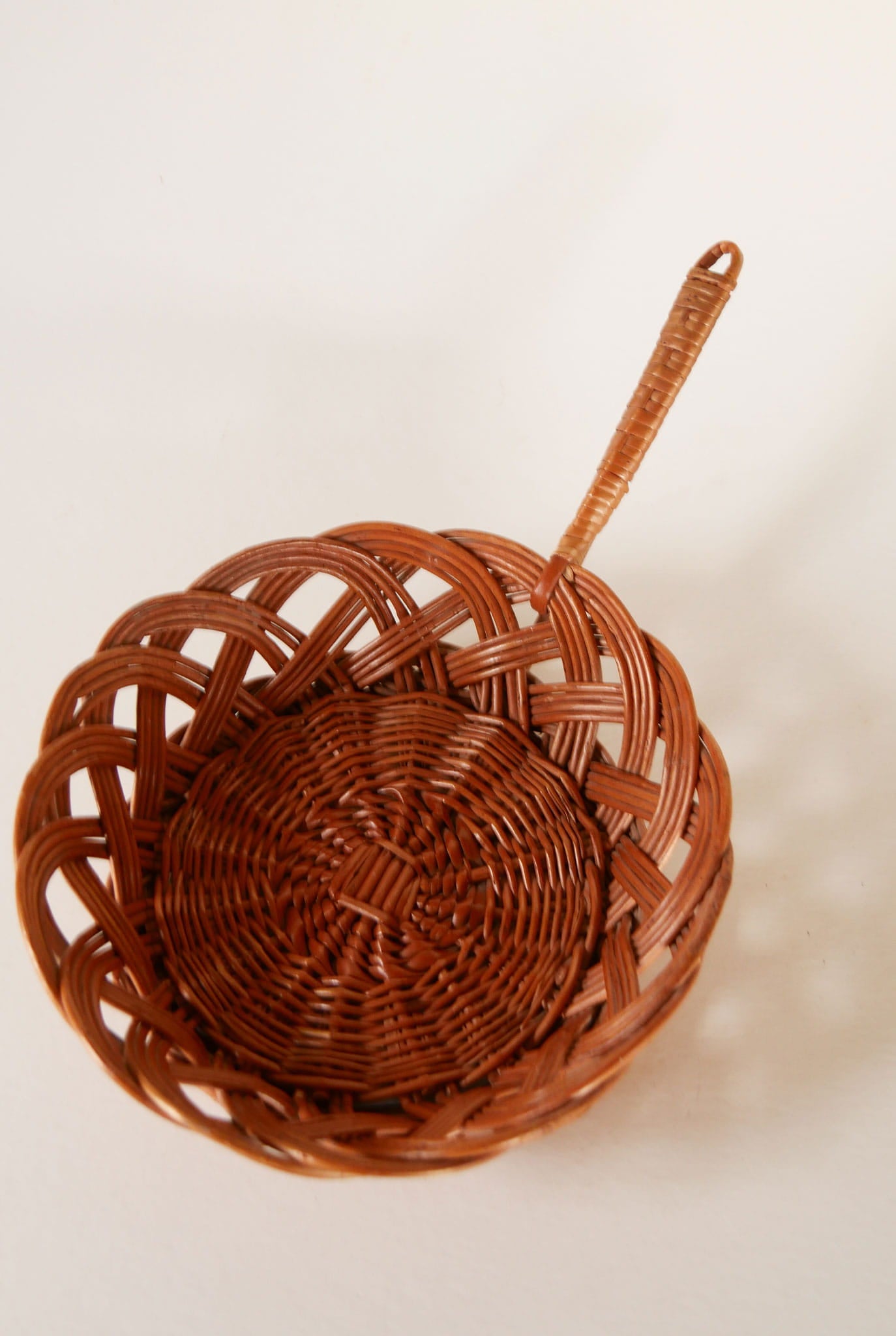 Vintage Wicker Basket with Long Handle, Vintage Rattan Basket, VIntage Handled Basket, VIntage Boho Basket Wall, Vintage Wicker Pan Basket, VIntage Boho Basket Wall, Vintage Basket Gallery Wall, Vintage Farmhouse Basket