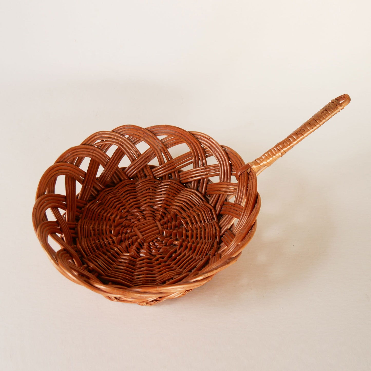 Vintage Wicker Basket with Long Handle, Vintage Rattan Basket, VIntage Handled Basket, VIntage Boho Basket Wall, Vintage Wicker Pan Basket, VIntage Boho Basket Wall, Vintage Basket Gallery Wall, Vintage Farmhouse Basket