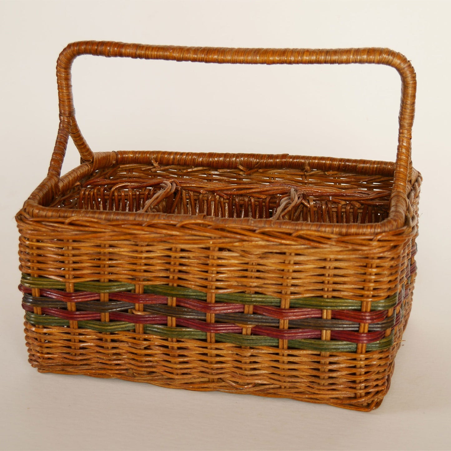 Vintage Dark Rattan Wicker Utensil Caddy, Vintage Wicker Caddy, Vintage Utensil Caddy, Vintage Wicker Utensil Holder, Vintage Wicker Decor, Vintage Home Decor