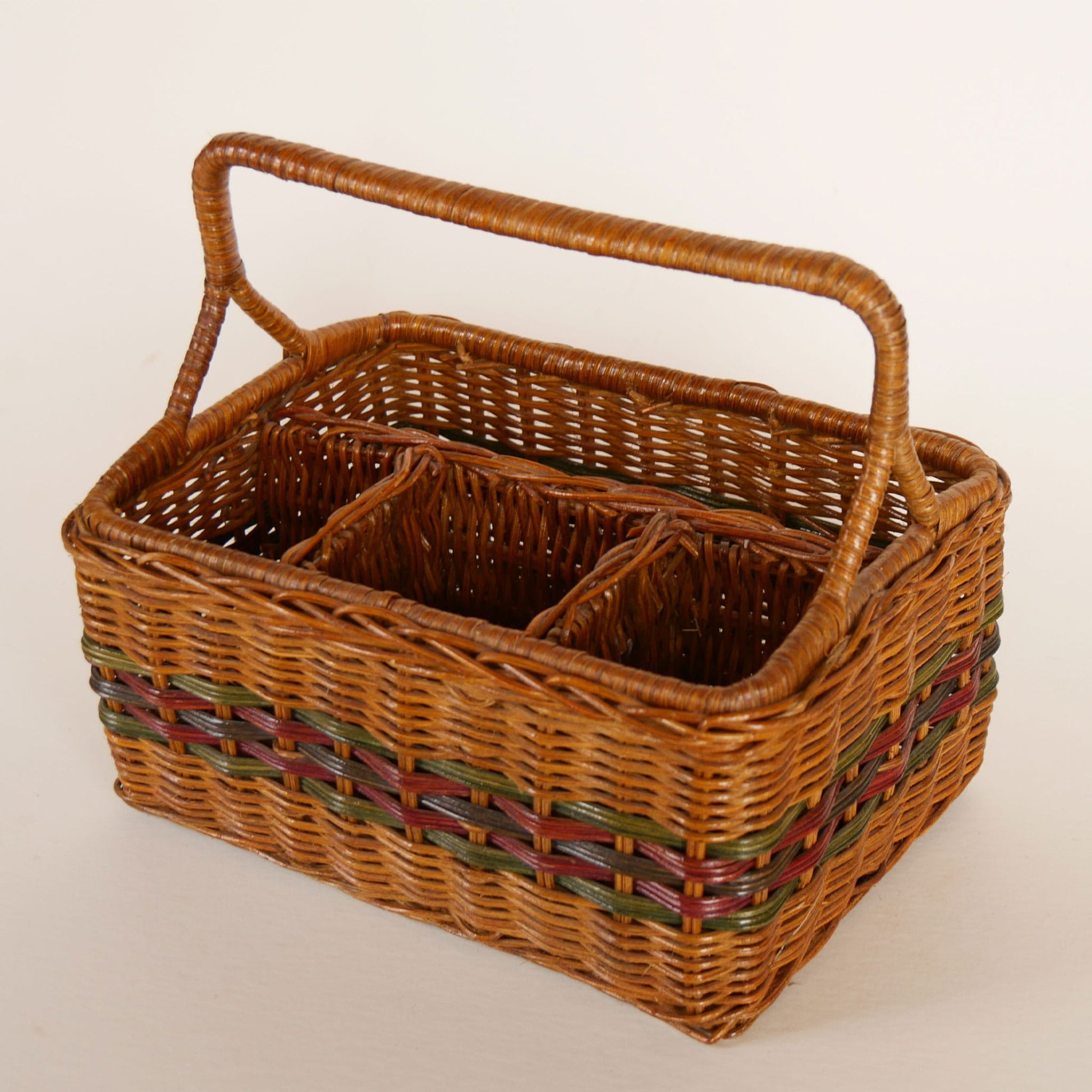 Vintage Dark Rattan Wicker Utensil Caddy, Vintage Wicker Caddy, Vintage Utensil Caddy, Vintage Wicker Utensil Holder, Vintage Wicker Decor, Vintage Home Decor