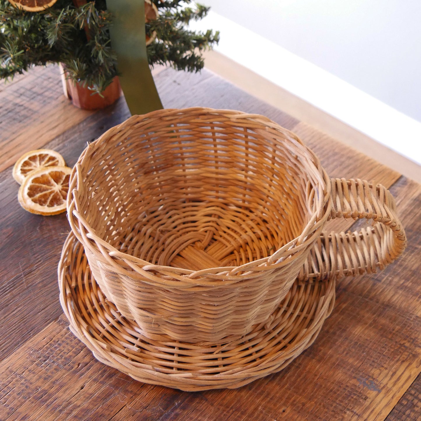 Vintage Wicker Basket Coffee Mug Planter, Vintage Wicker MUg Planter, Vintage WIcker Planter