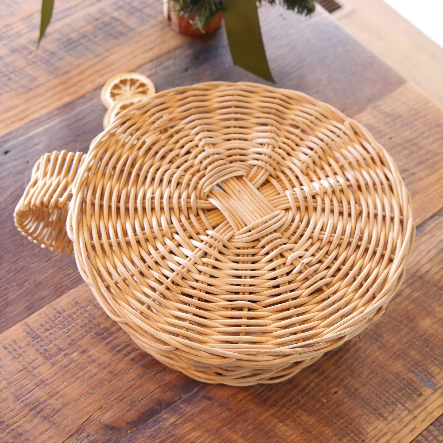 Vintage Wicker Basket Coffee Mug Planter, Vintage Wicker MUg Planter, Vintage WIcker Planter