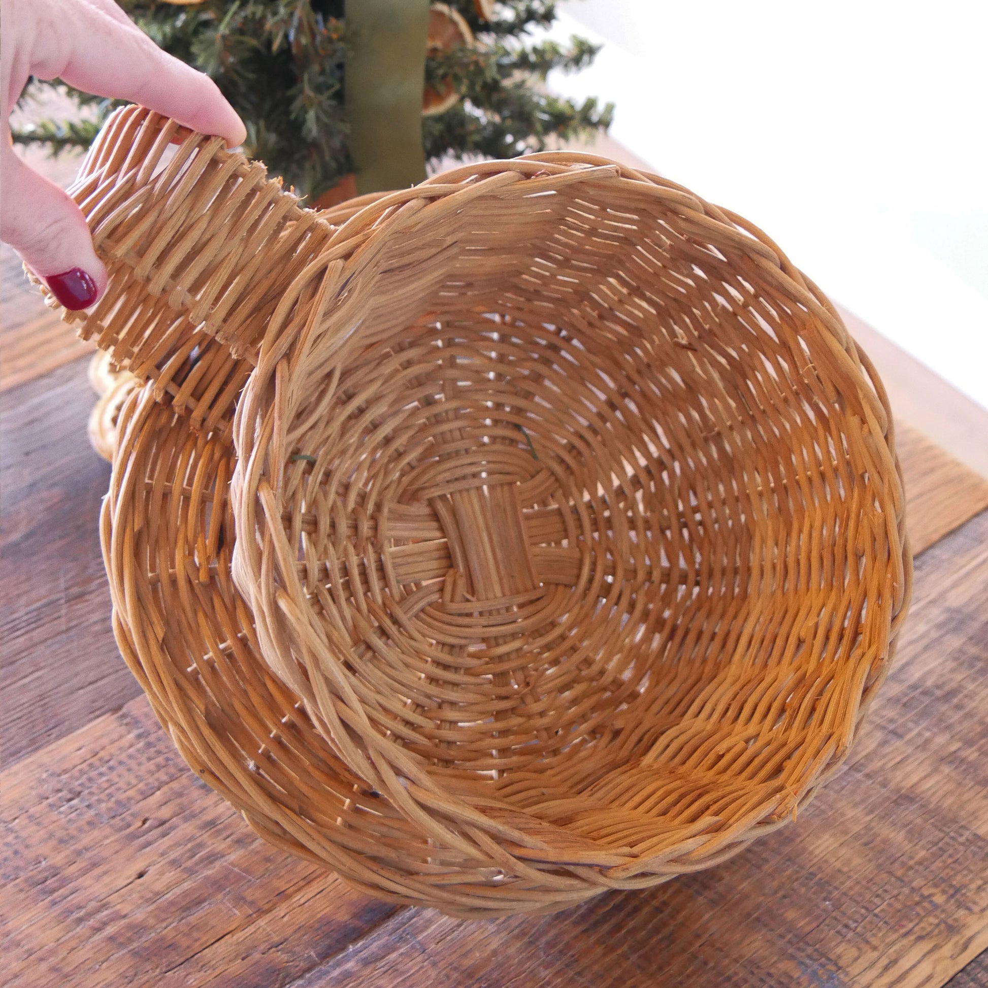 Vintage Wicker Basket Coffee Mug Planter, Vintage Wicker MUg Planter, Vintage WIcker Planter