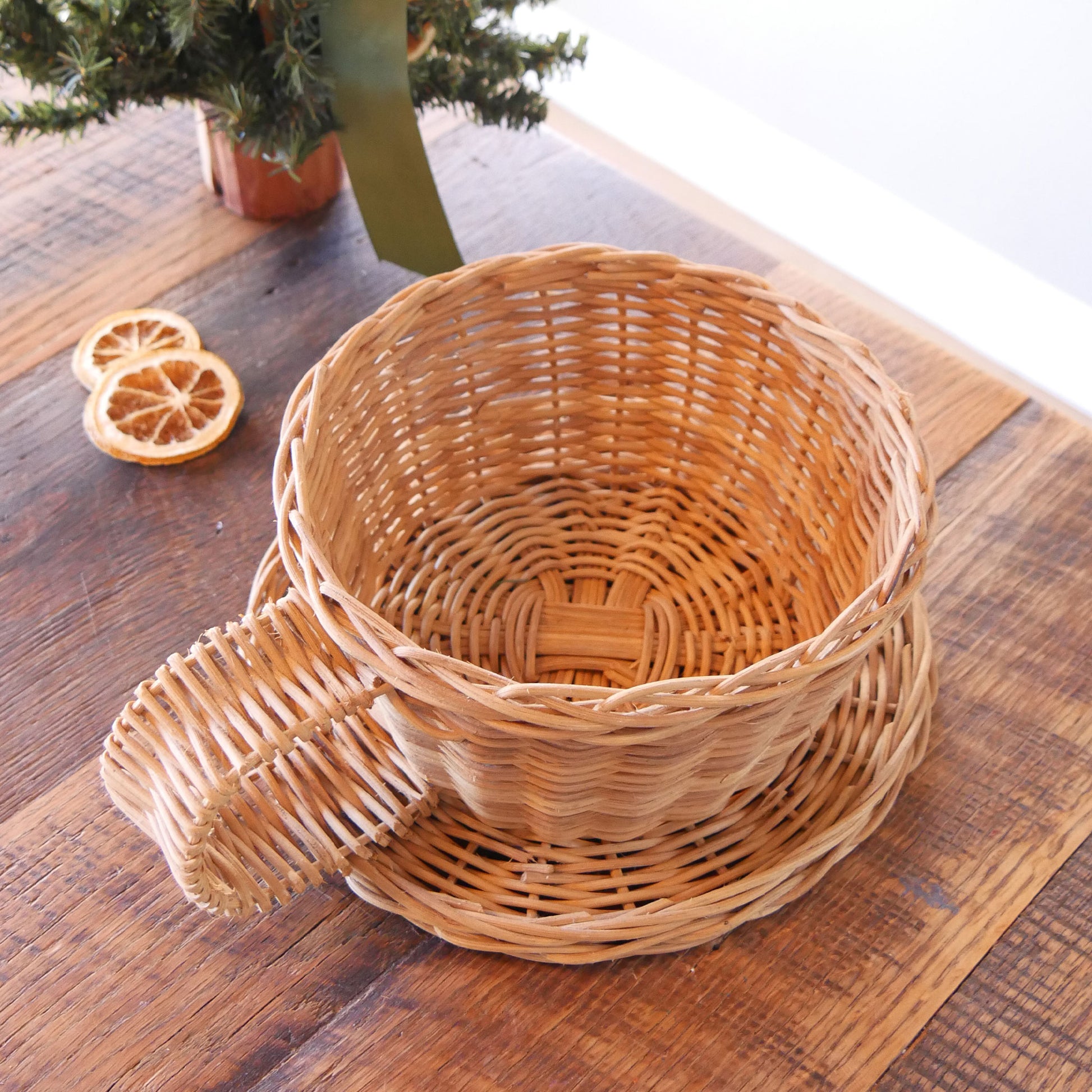 Vintage Wicker Basket Coffee Mug Planter, Vintage Wicker MUg Planter, Vintage WIcker Planter