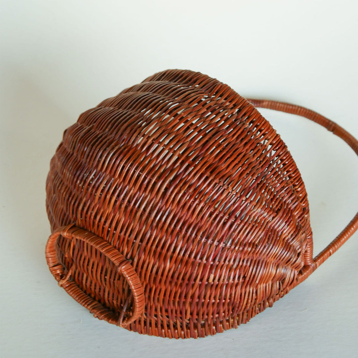 Vintage Half Moon Hanging Basket, Vintage Hanging Basket, Vintage Cottagecore Baskets, VIntage Cottage Basket, Cottagecore Wall DEcor, Vintage Basket Wall