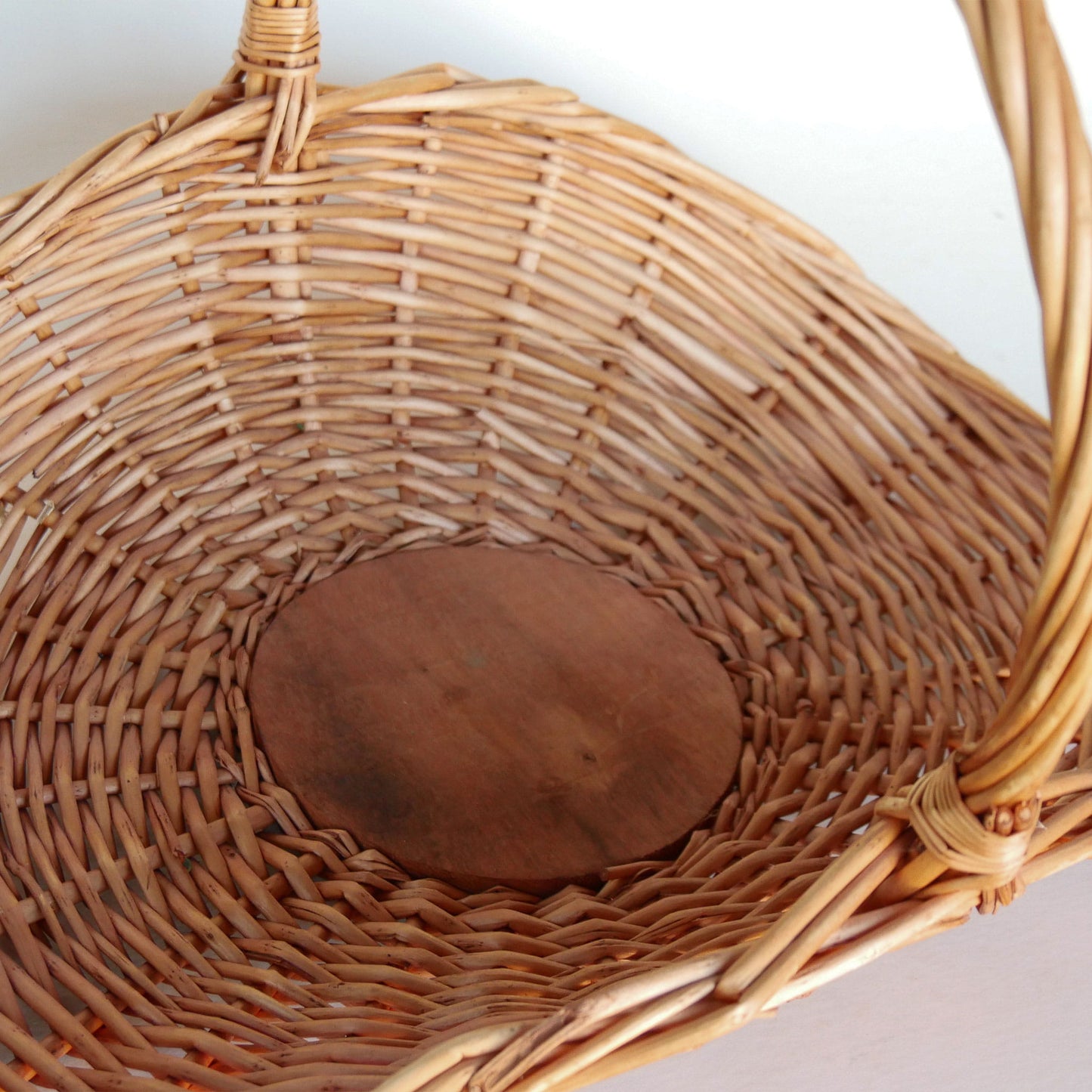 Large European Country Style Gathering Basket, Vintage Gathering Basket, Vintage Flower Basket, Vintage Harvest Basket, Farmhouse Baskets