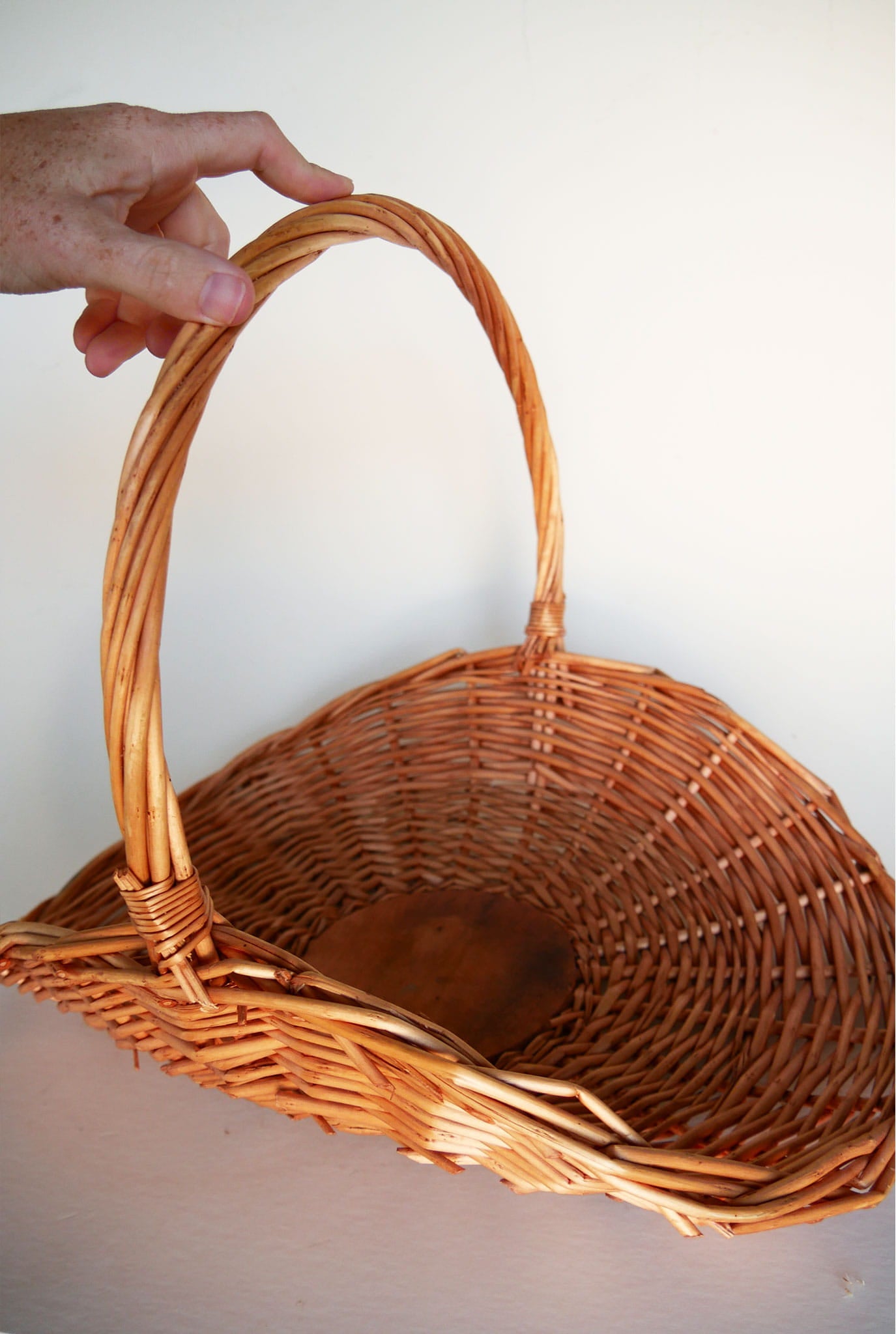 Large European Country Style Gathering Basket, Vintage Gathering Basket, Vintage Flower Basket, Vintage Harvest Basket, Farmhouse Baskets