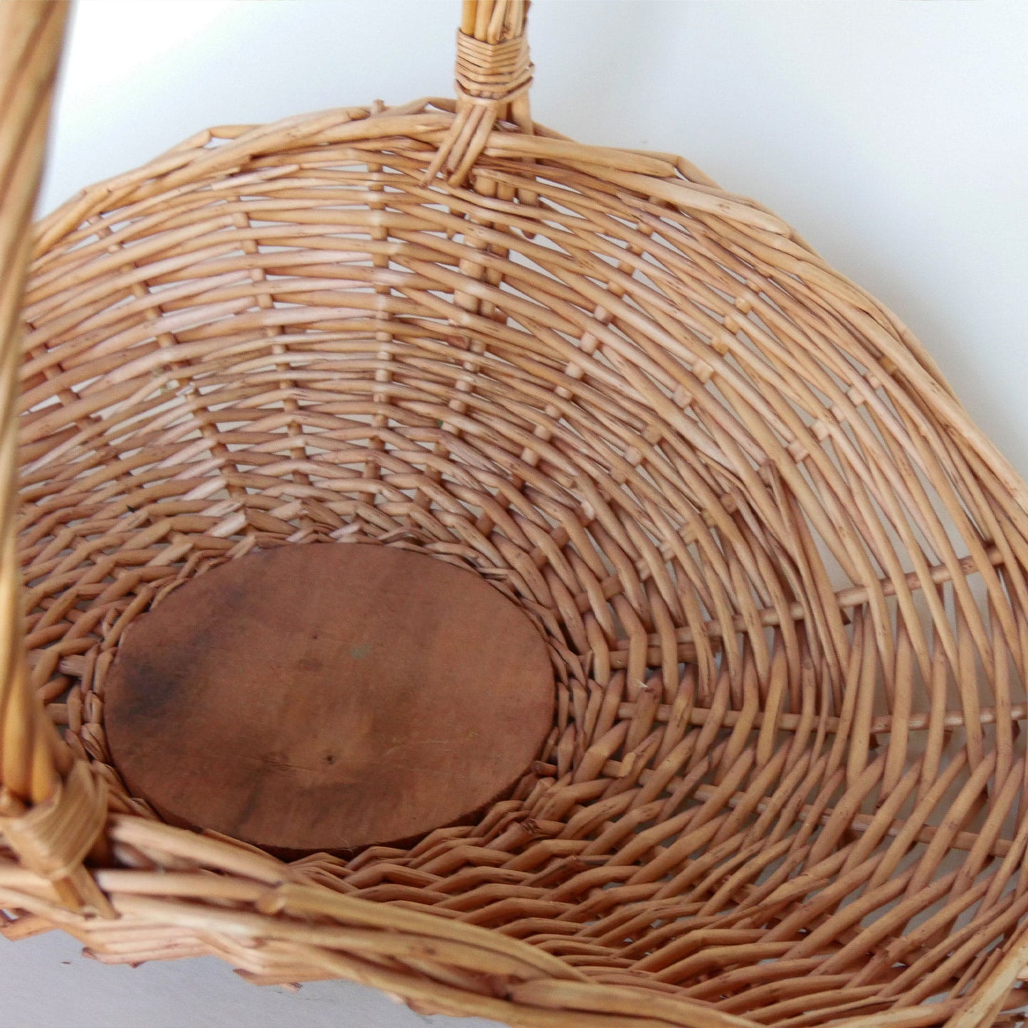 Large European Country Style Gathering Basket, Vintage Gathering Basket, Vintage Flower Basket, Vintage Harvest Basket, Farmhouse Baskets