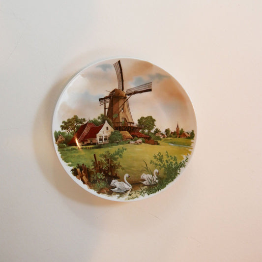 Vintage Windmill Plate, Vintage COuntry Cottage Plate, Vintage Sheep Plate, Vintage Farmhouse Plate, Vintage Windmill Decor, Vintage Countryside Cottage DEcor