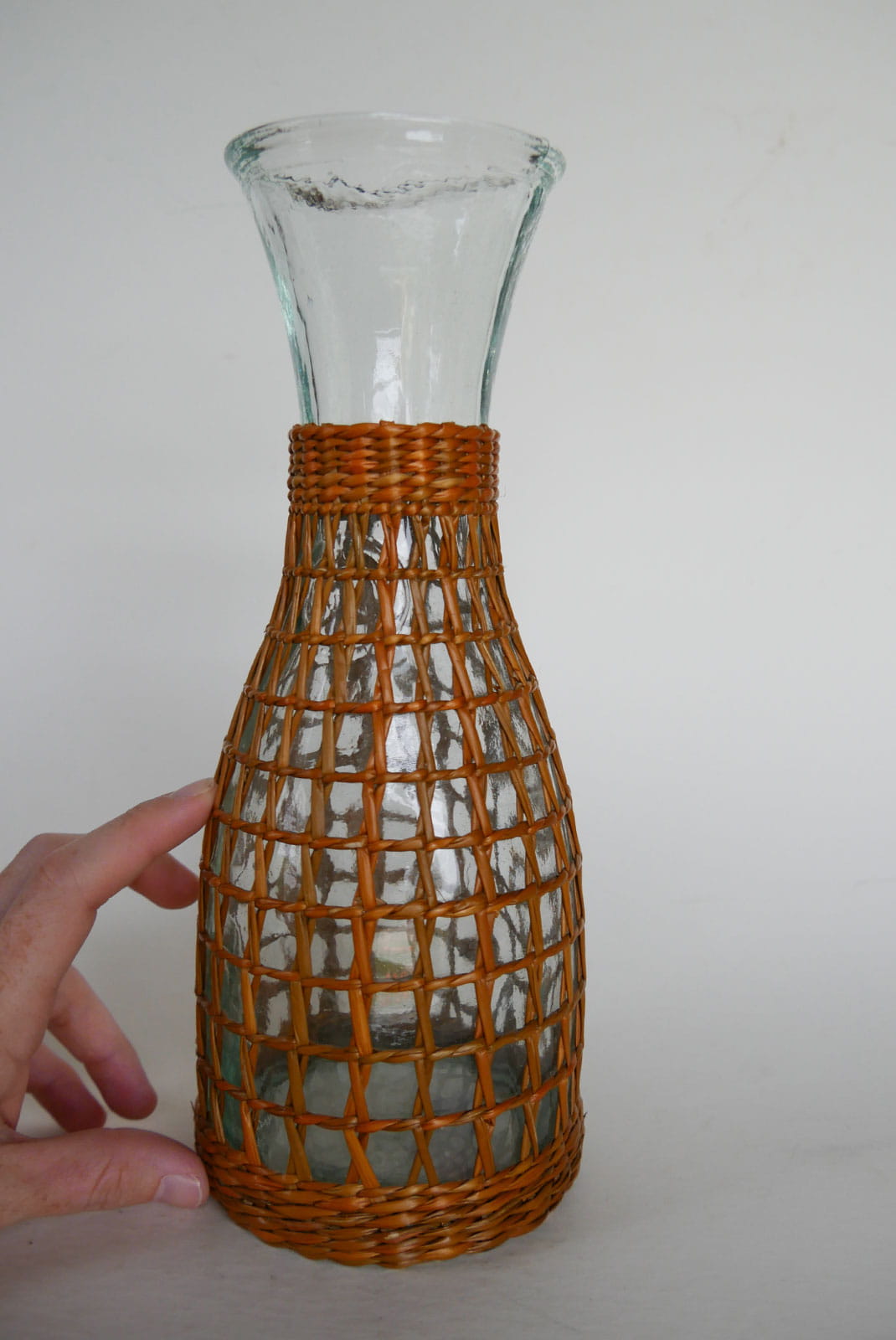 Vintage Wicker Wrapped Carafe, Vintage Demijohn, Vintage Wicker Demijohn, Vintage Wicker Vase, Vintage Rattan Wicker Vase, Primitive Wicker Vase