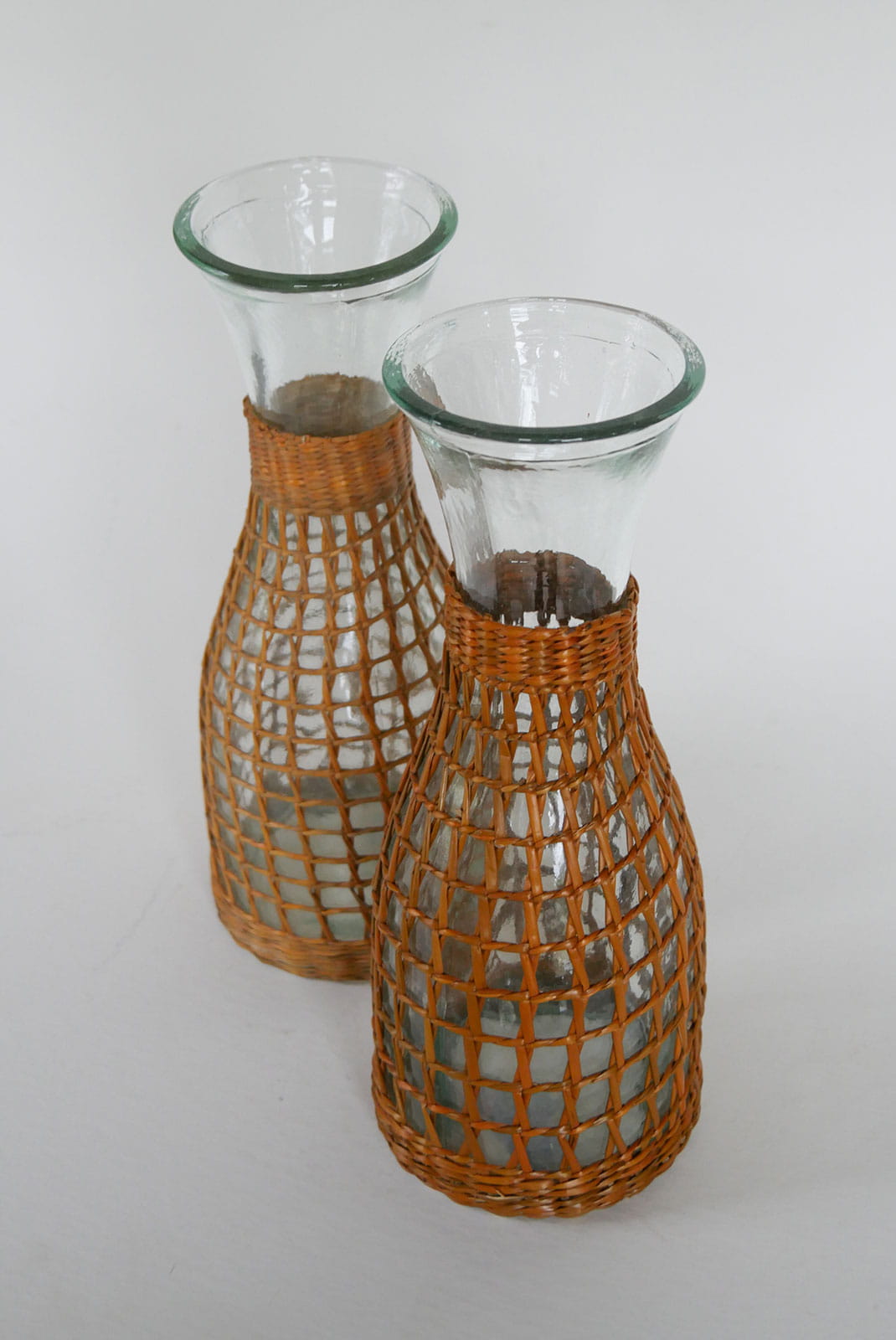 Vintage Wicker Wrapped Carafe, Vintage Demijohn, Vintage Wicker Demijohn, Vintage Wicker Vase, Vintage Rattan Wicker Vase, Primitive Wicker Vase