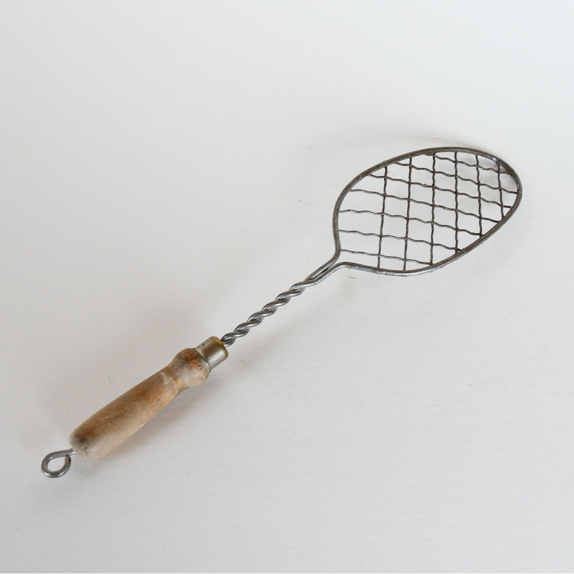 Vintage Slotted Spoon, Vintage Wire Spoon, Vintage Farmhouse Kitchen Tools, Vintage Kitchen Tools, Vintage Metal Spoons, Vintage Kitchen Decor