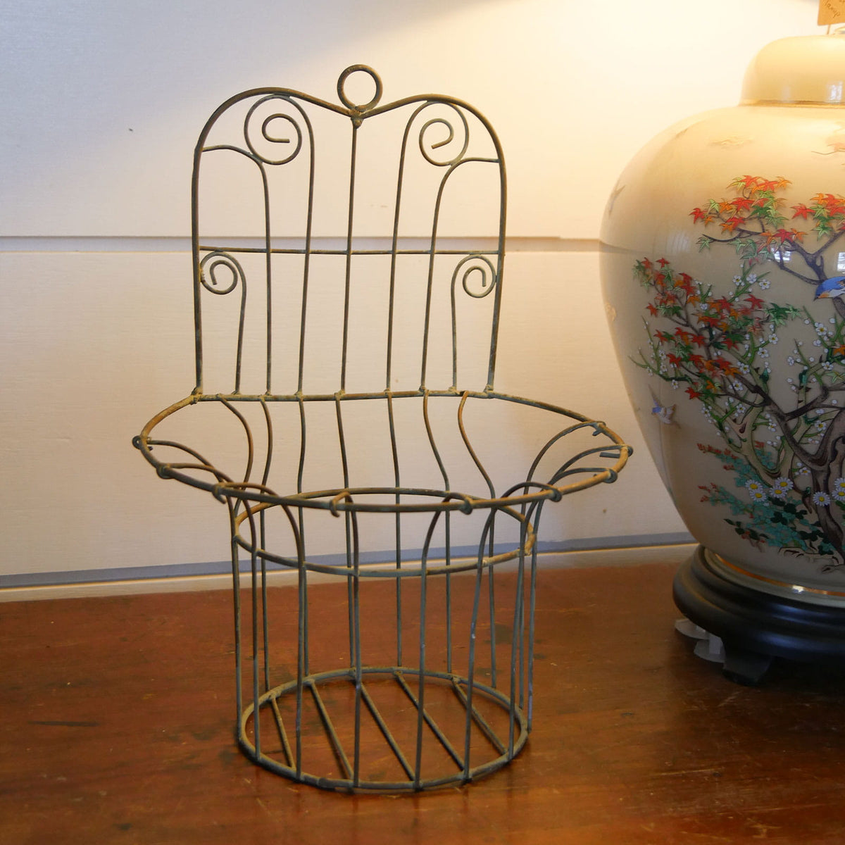 Wire Wall Mounted Plant Holder, Vintage Plant Hanger, VIntage Wire Plant Holder, Wire Wall Plant Hanger