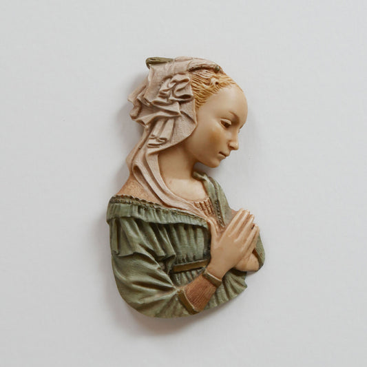 Praying Woman Wall Plaque, Vinatge Resin Plaque, Vintage Religious Plaque Woman Praying, Vintage Home Decor