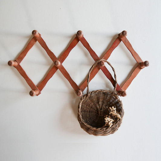 Vintage Wood Accordion Peg Hook, Vintage Farmhouse Peg Rack, Vitnage Accordion Wood Rack