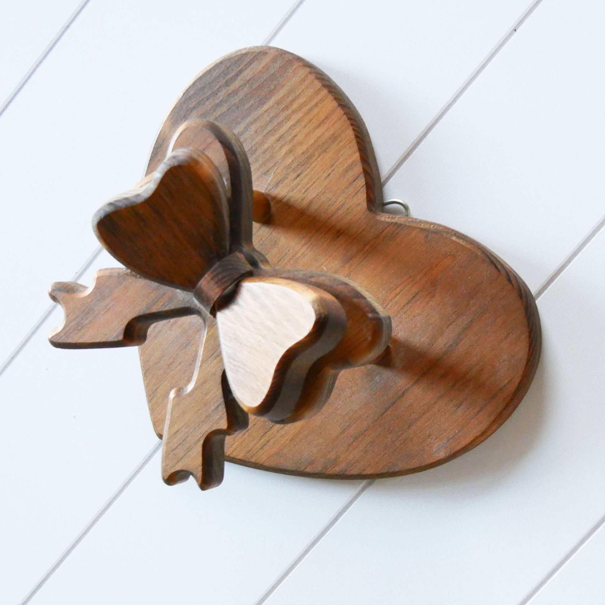 Vintage Wood Bow Quilt Holder, Vintage Wood Bow Decor, Vintage Wall Decor, Vintage Wood Bow Shelf, Vintage Home DEcor