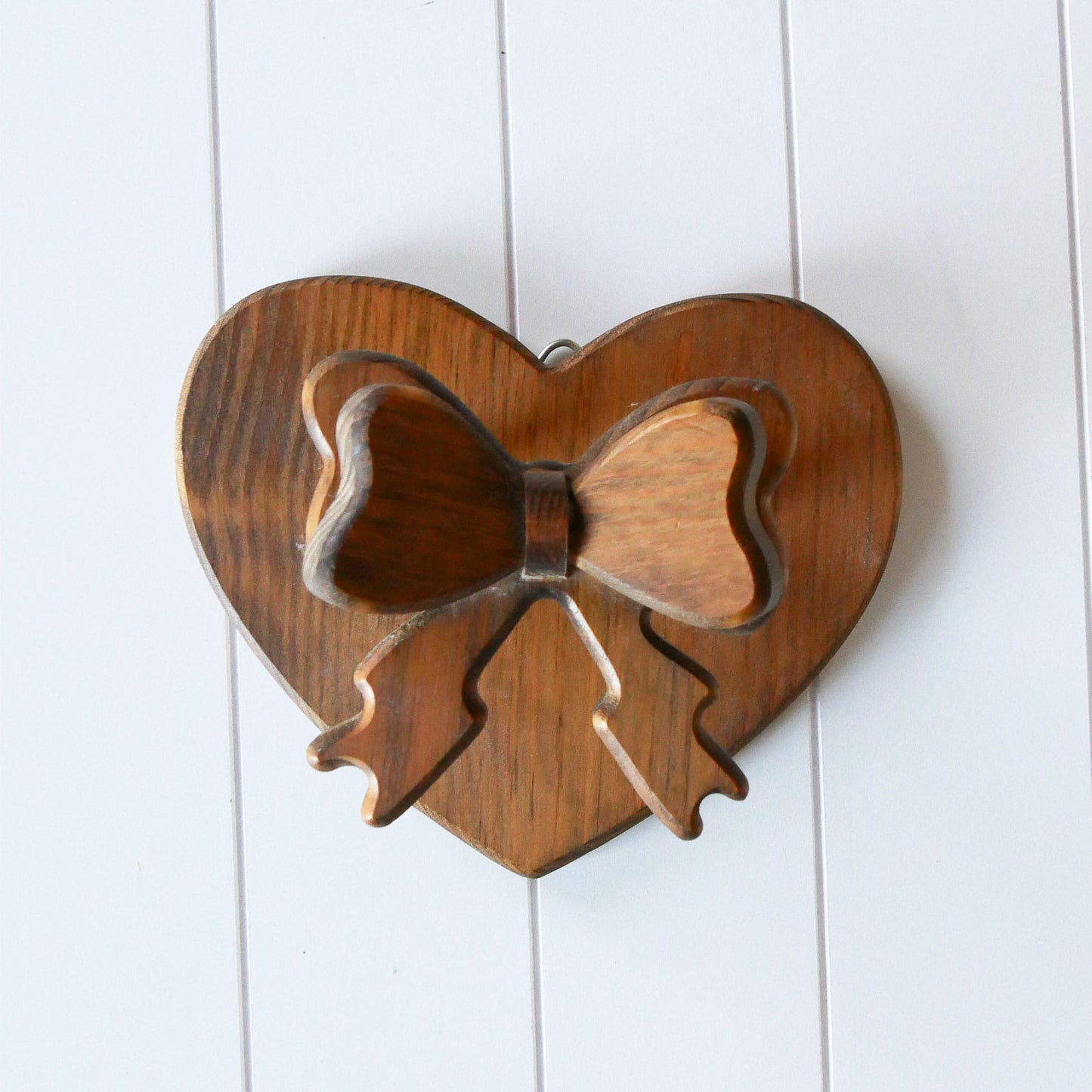 Vintage Wood Bow Quilt Holder, Vintage Wood Bow Decor, Vintage Wall Decor, Vintage Wood Bow Shelf, Vintage Home DEcor