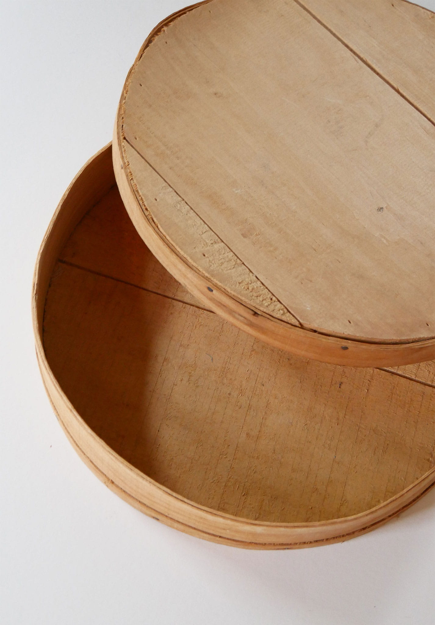 Vintage Round Wood Cheese Box, Primitive Cheese Box, Vintage Cheese Box, Primitive Wood CHeese Box, Vintage Wood Cheese Box, Primitive Kitchen Decor, Vintage Kitchen Decor, Farmhouse Kitchen Decor, Vintage Farmhouse Decor