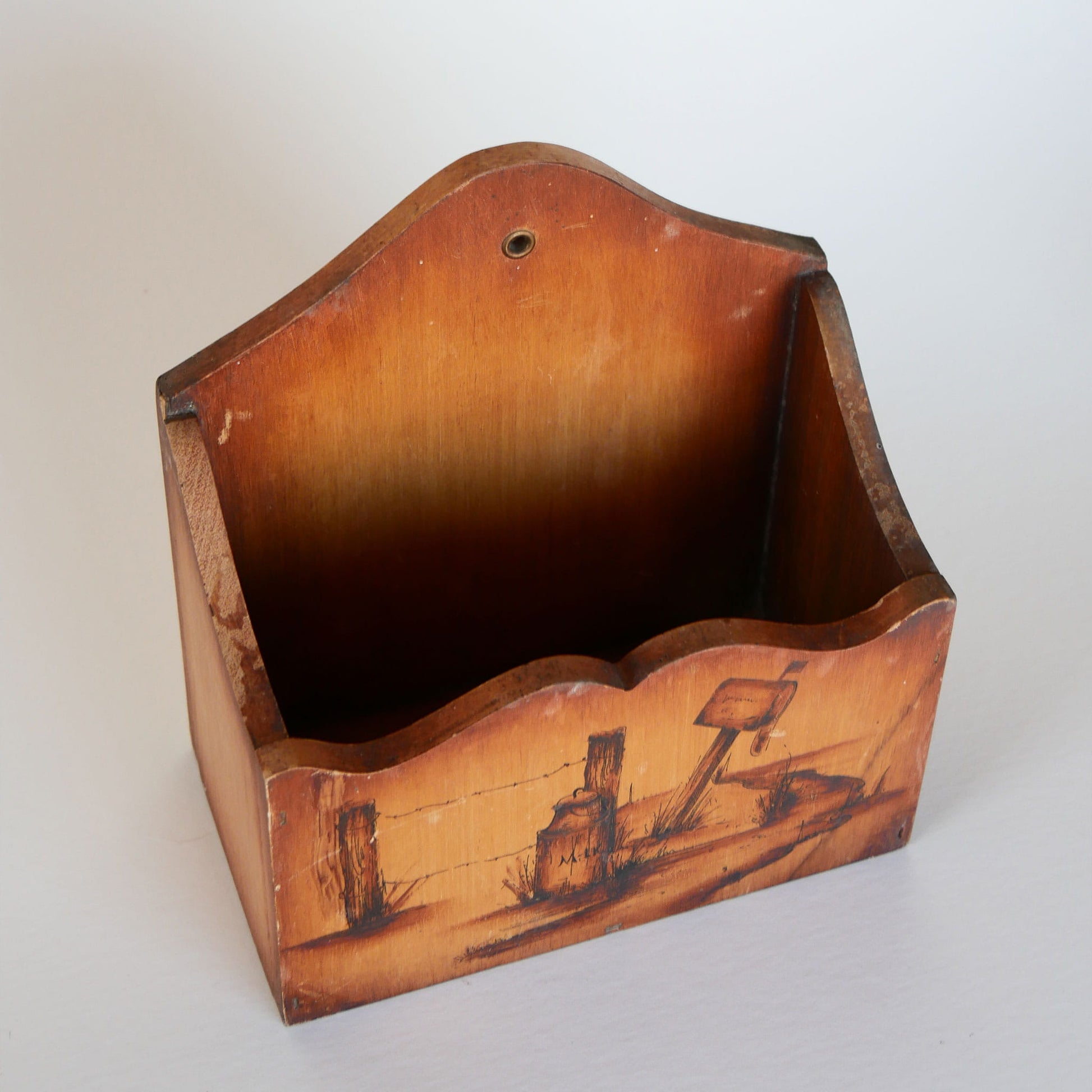 Vintage Wood Wall Pocket, Vintage Country Wall Pocket, Vintage Farm Scene Wall Pocket, Vintage Kitchen Decor, Vintage Wall Box