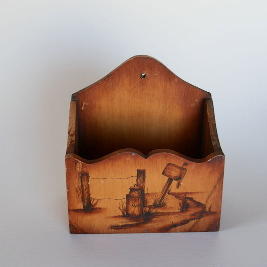 Vintage Wood Wall Pocket, Vintage Country Wall Pocket, Vintage Farm Scene Wall Pocket, Vintage Kitchen Decor, Vintage Wall Box