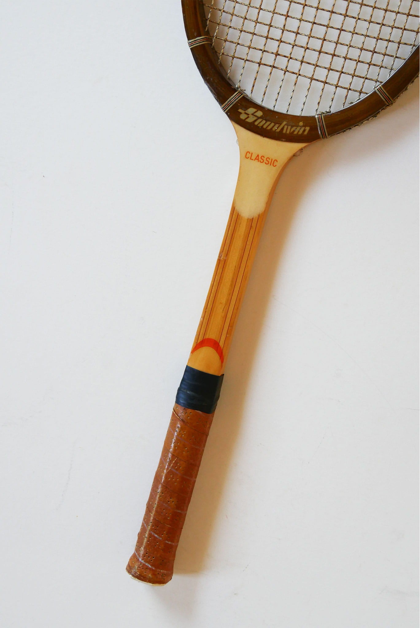 Vintage Sandwin Classic Wooden Tennis Racket, Wood Racket Wall Decor, Vintage Game Room Decor, Vintage Wood Racket Decor, Vintage Tennis Rackets