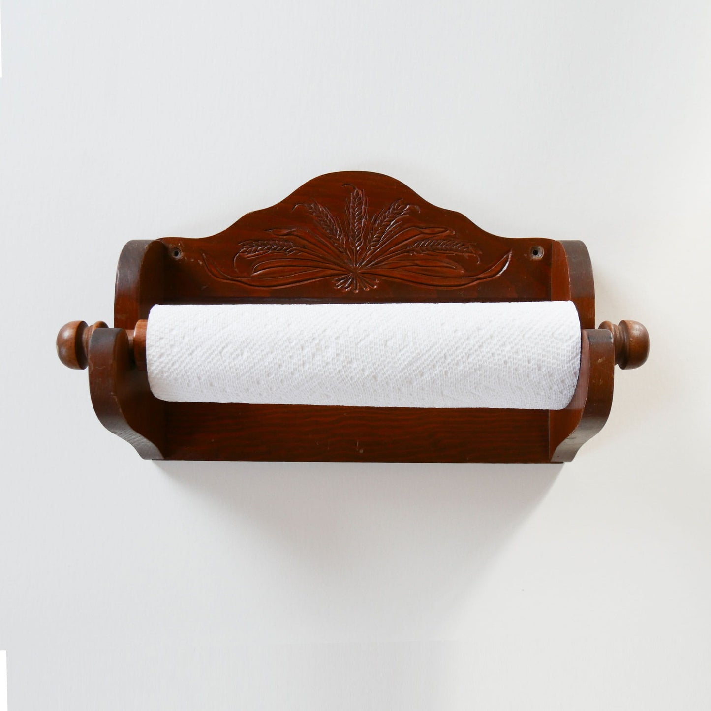 Vintage Wooden Paper Towel Holder, Wheat Design, Vintage Cottage Kitchen Decor, Vintage Wheat Design Wall Decor, Vintage Kitchen Decor, Vintage Home DEcor