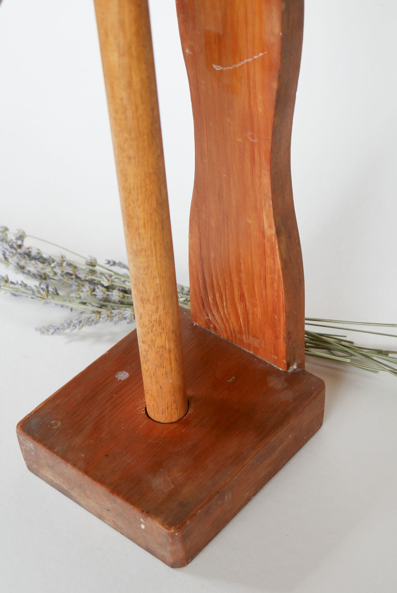 Primitive Wood Paper Towel Holder, Vintage Paper Towel Rack, Vintage Wood Rack, Primitive Towel Rack, Vintage Towel Holder, Primitive Kitchen Decor