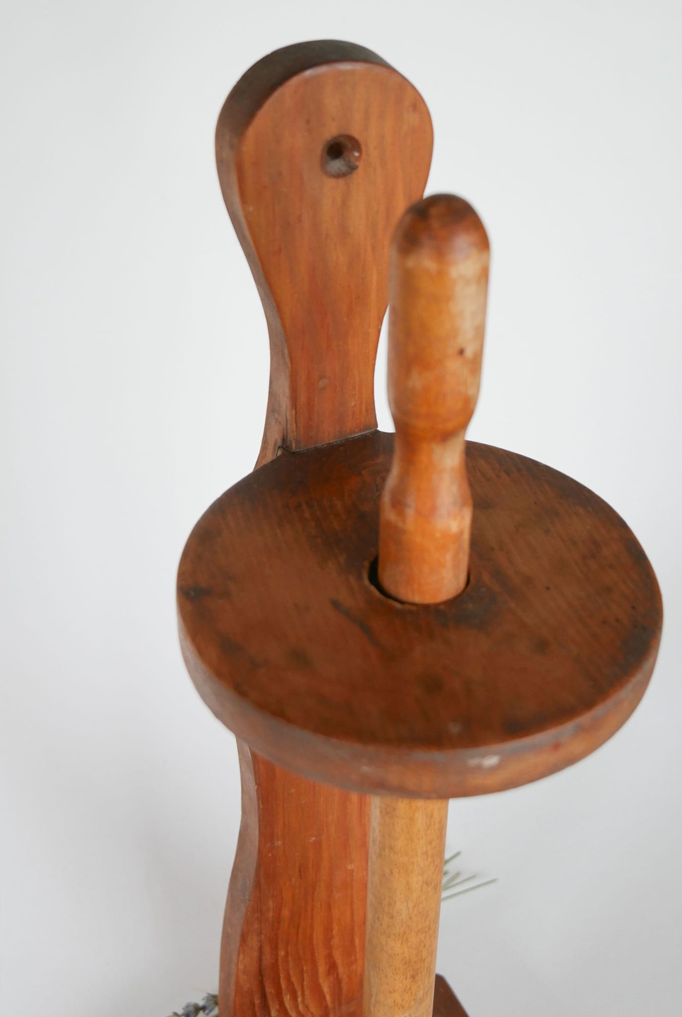 Primitive Wood Paper Towel Holder, Vintage Paper Towel Rack, Vintage Wood Rack, Primitive Towel Rack, Vintage Towel Holder, Primitive Kitchen Decor