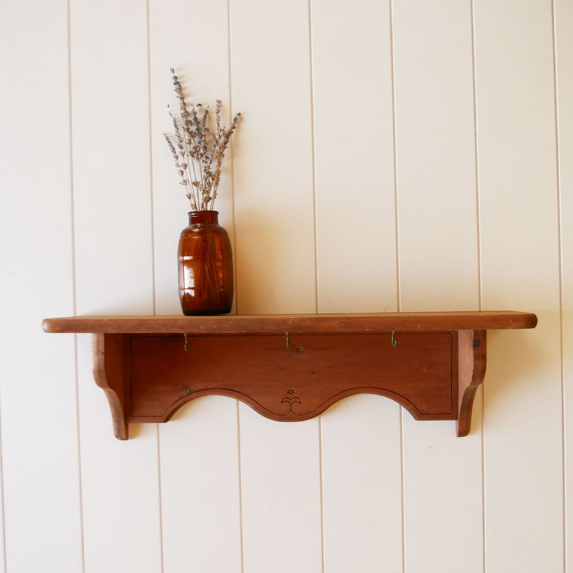 Vintage Wood Mounted Plate Rack Shelf, Vintage Wood Shelf, Vintage Plate Rack Shelf, Vintage Wood Wall Shelf, Vintage Wall Mounted Shelf, Vintage Spice Rack, COttagecore Shelf, Vintage Cottage Wall Decor