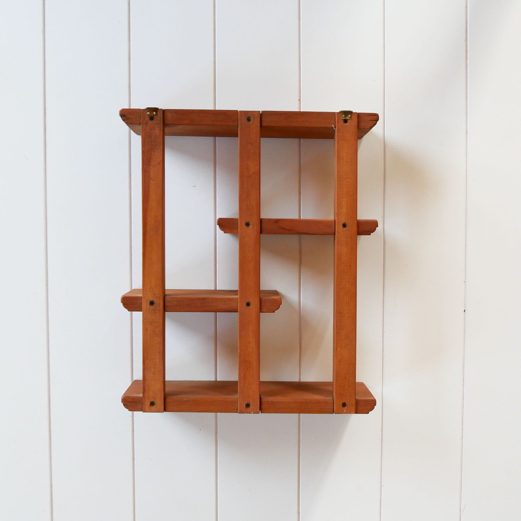 Vintage Wood Wall Shelf, Vintage Cottage Shelf, Vintage Farmhouse Shelf, Vintage Spice Rack, Vintage Wood Wall Mounted Shelf, Vintage COttage Shelf, Vintage Wall DEcor