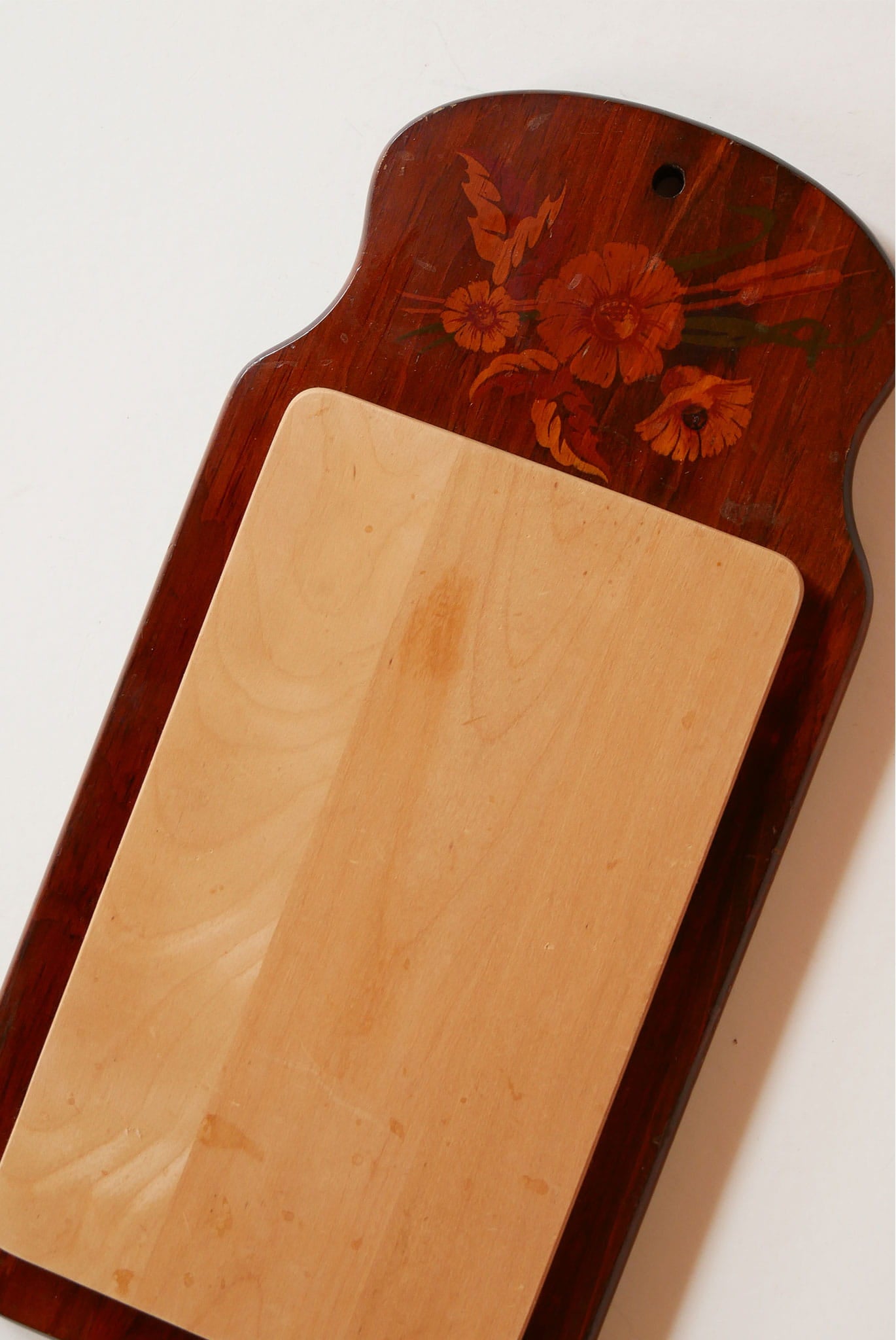 Vintage Wooden Wall Plaque with Floral Detail, Farmhouse Wall decor, Vintage Farmhouse Kitchen Decor, Vintage Farmhouse Wood Plaque, Vintage Floral Wood Wall Plaque, Vintage Kitchen Writing Board, Cottagecore Wood Plaque, Vintage Cottage Wood Wall Decor