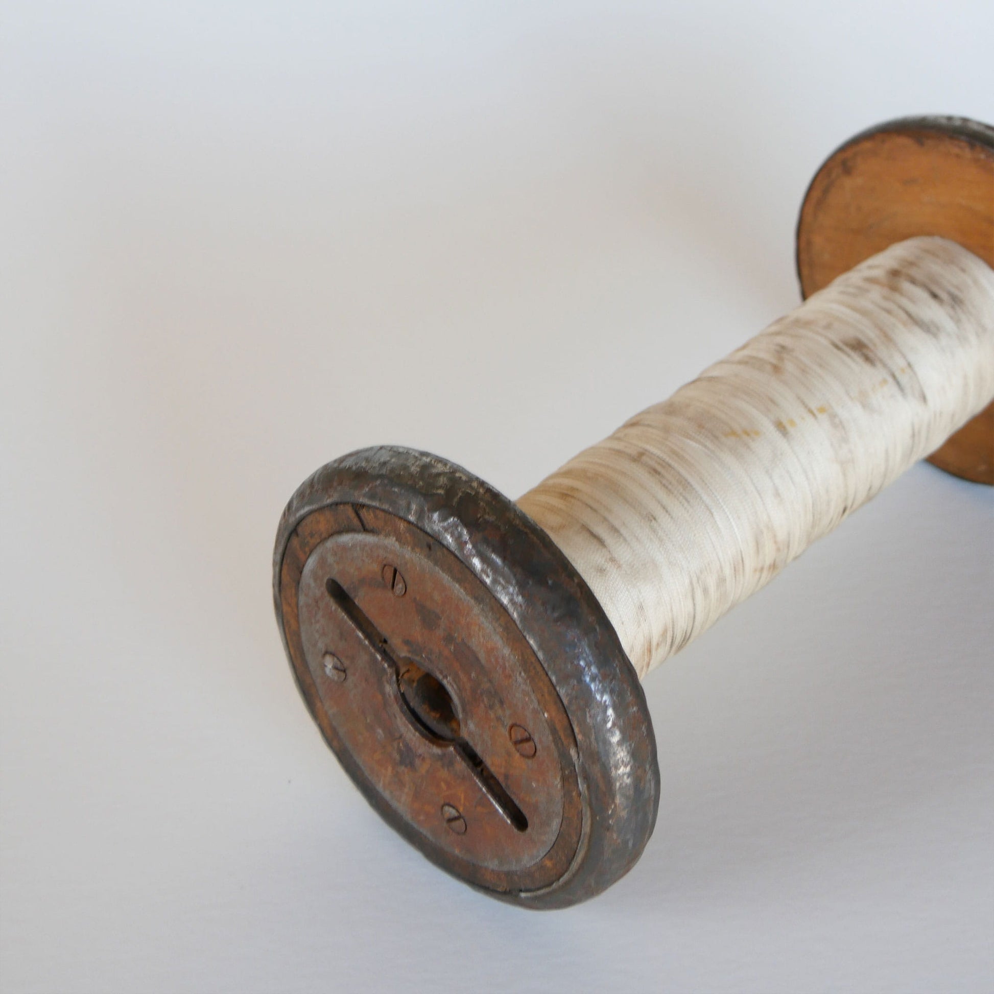 Vintage Wood Threaded Bobbin Spool, Vintage Threaded Wood Bobbin Spool, Large Vintage Bobbin, Vintage Bobbin, Large Wood Bobbin Spool, Vintage Kitchen Decor, Vintage Country Decor, Vintage Home Decor
