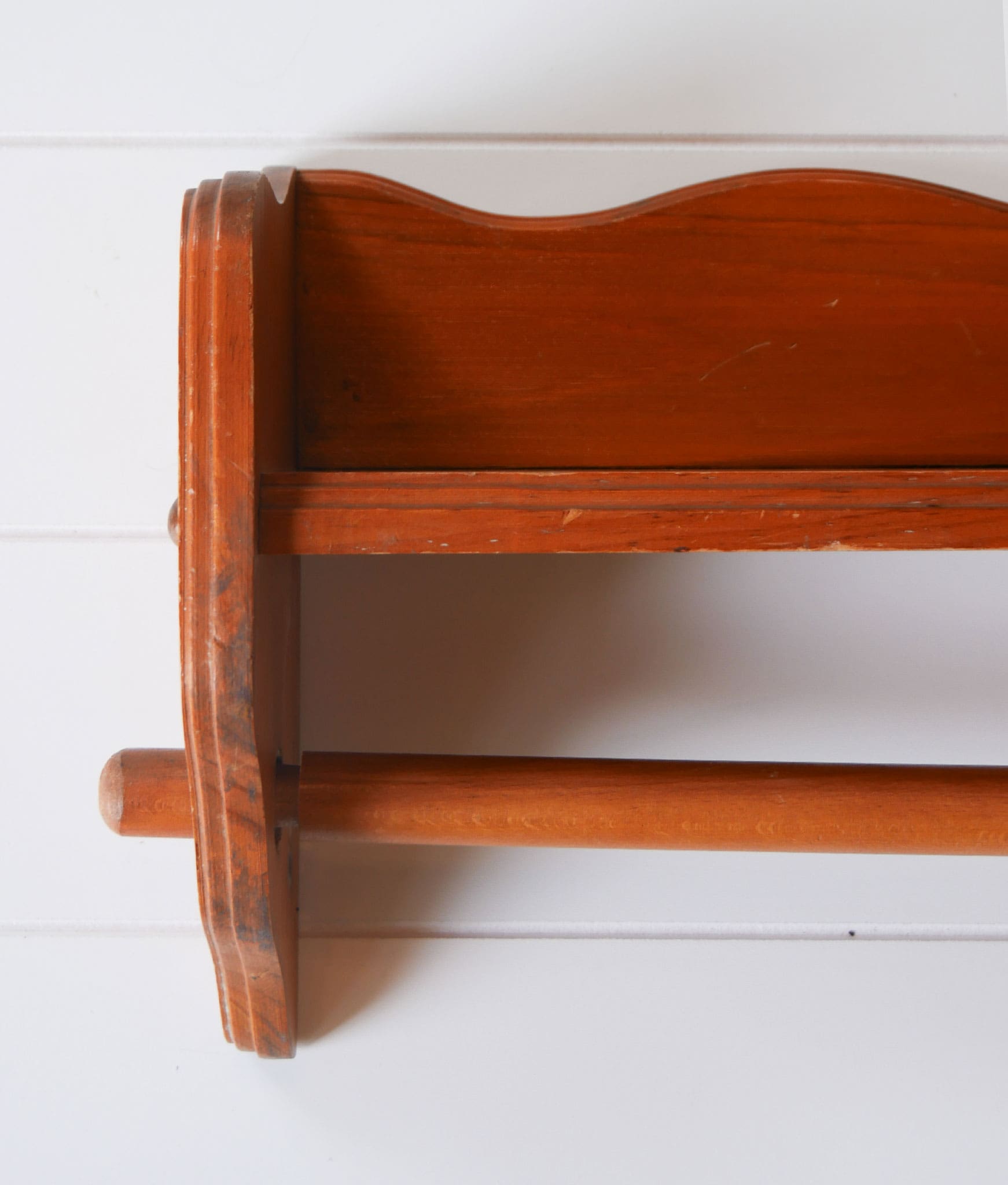 Vintage Wooden Paper Towel Holder with Shelf Farmhouse Towel Rack and Shelf Vintage Bathroom Shelf Vintage Kitchen Shelf