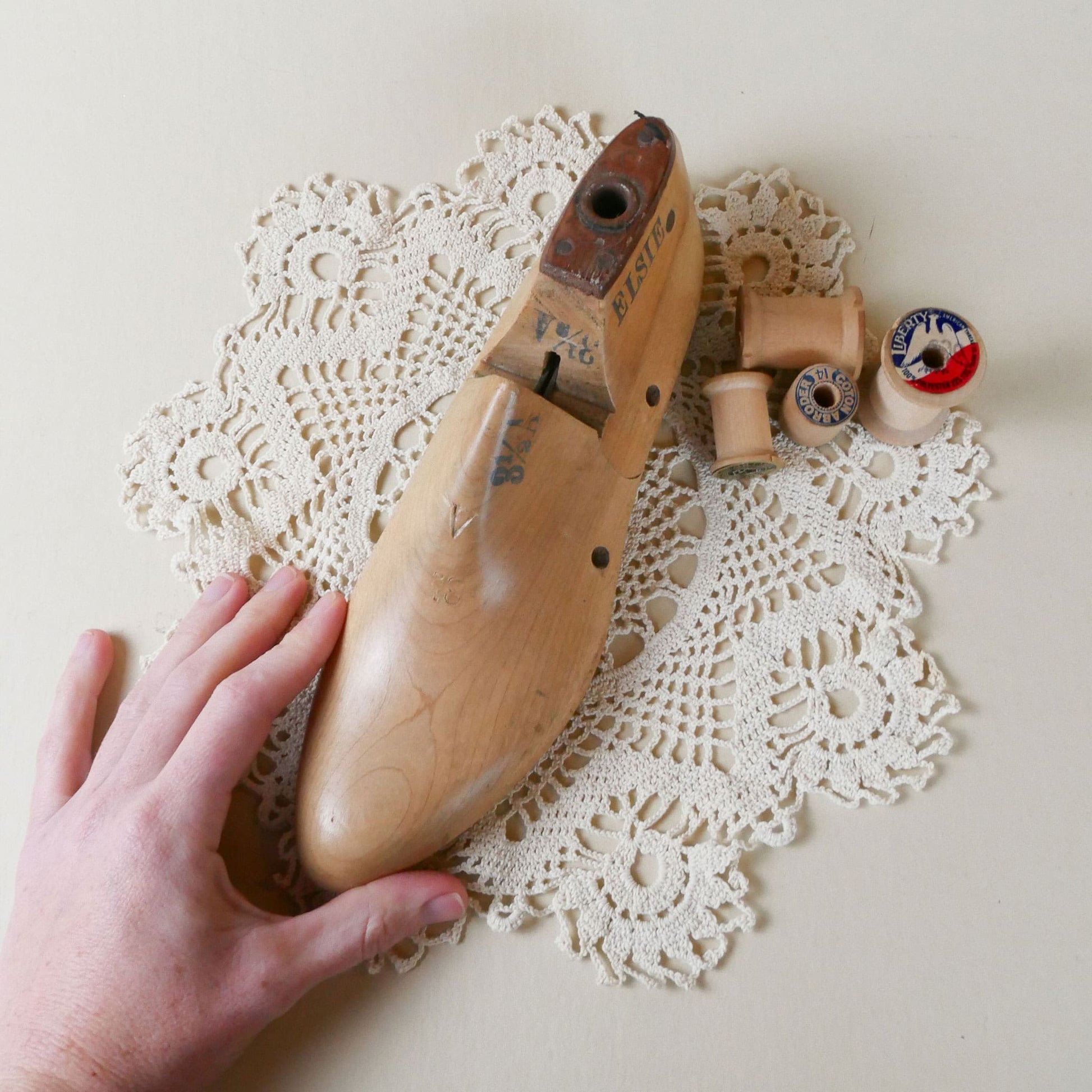 Vintage Elsie Wooden Shoe Mold, Primitive Shoe Mold, Vintage 3.5A Shoe Mold, Antique Wooden Shoe Mold