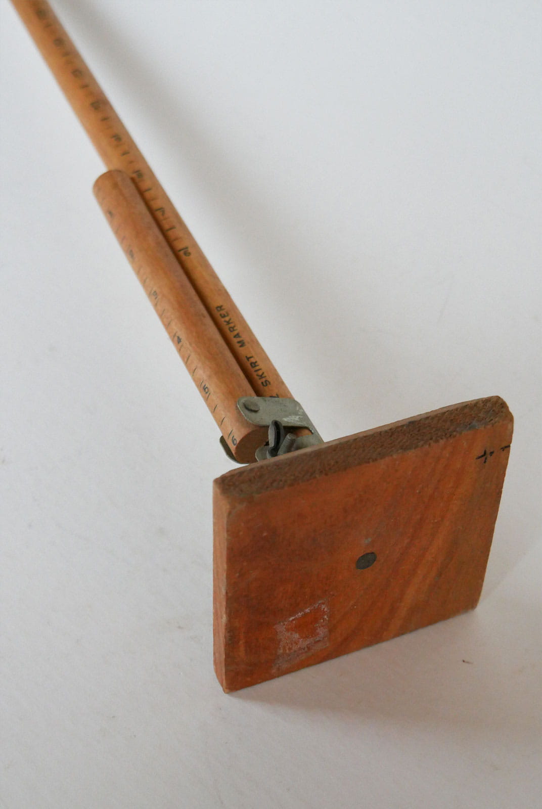Vintage Wood Skirt Marker, Primitive Sewing Decor, Vintage Sewing DEcor, Vintage Skirt Marker, VIntage Dressmaker Decor, Vintage Sewing Skirt Marker, Primitive Sewing Decor