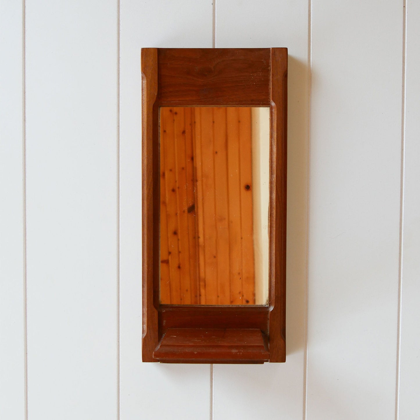 VIntage Wood Wall Mirror and Shelf, MCM Wall Mirror, Vintage Midcentury Wall Decor, Vintage Wood Wall Mirror, Vintage Wall Decor