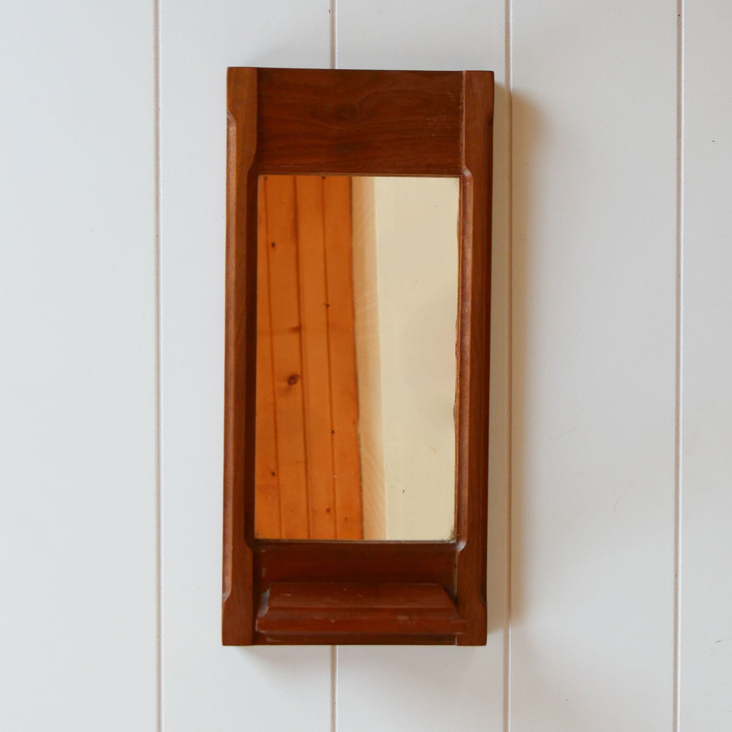 VIntage Wood Wall Mirror and Shelf, MCM Wall Mirror, Vintage Midcentury Wall Decor, Vintage Wood Wall Mirror, Vintage Wall Decor