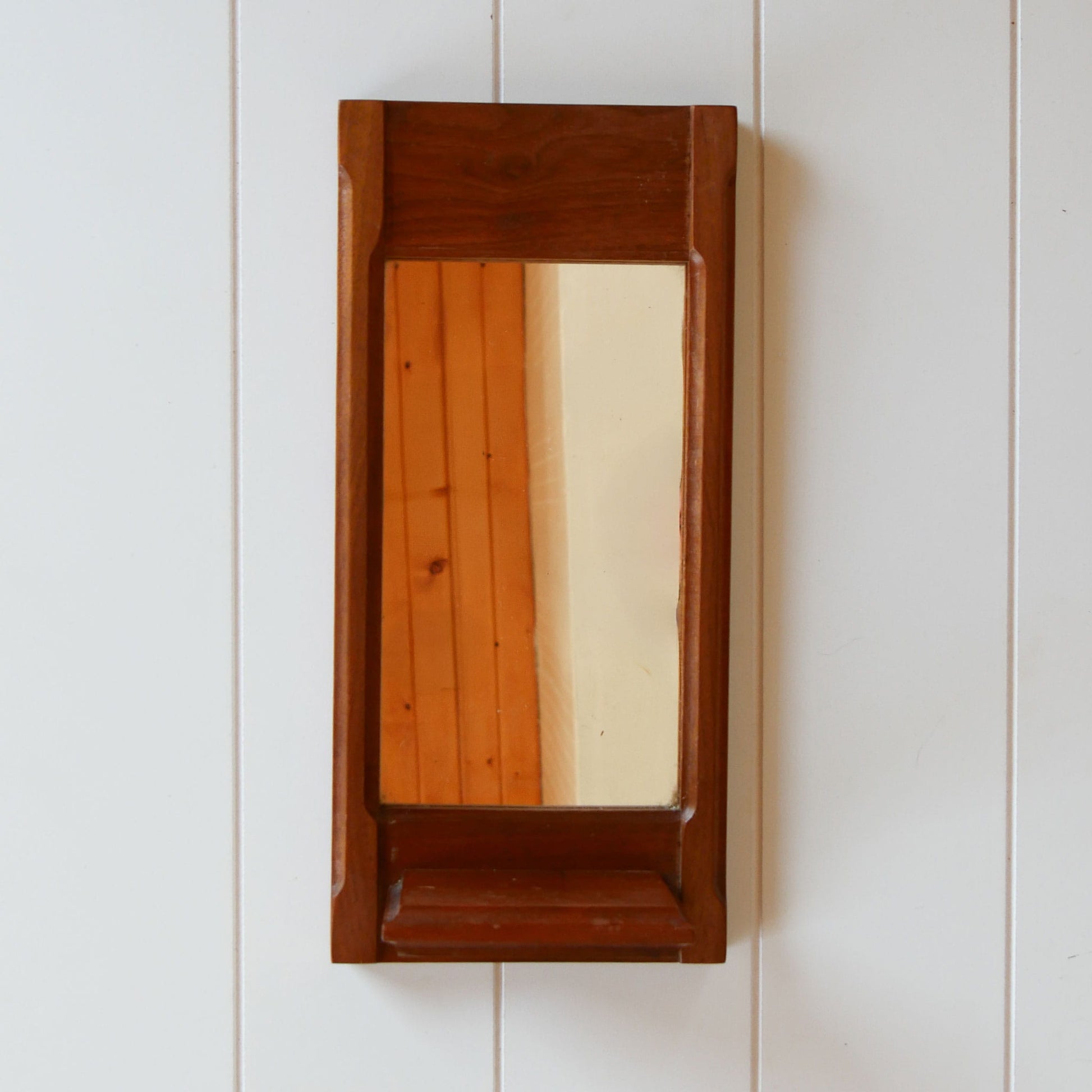 VIntage Wood Wall Mirror and Shelf, MCM Wall Mirror, Vintage Midcentury Wall Decor, Vintage Wood Wall Mirror, Vintage Wall Decor