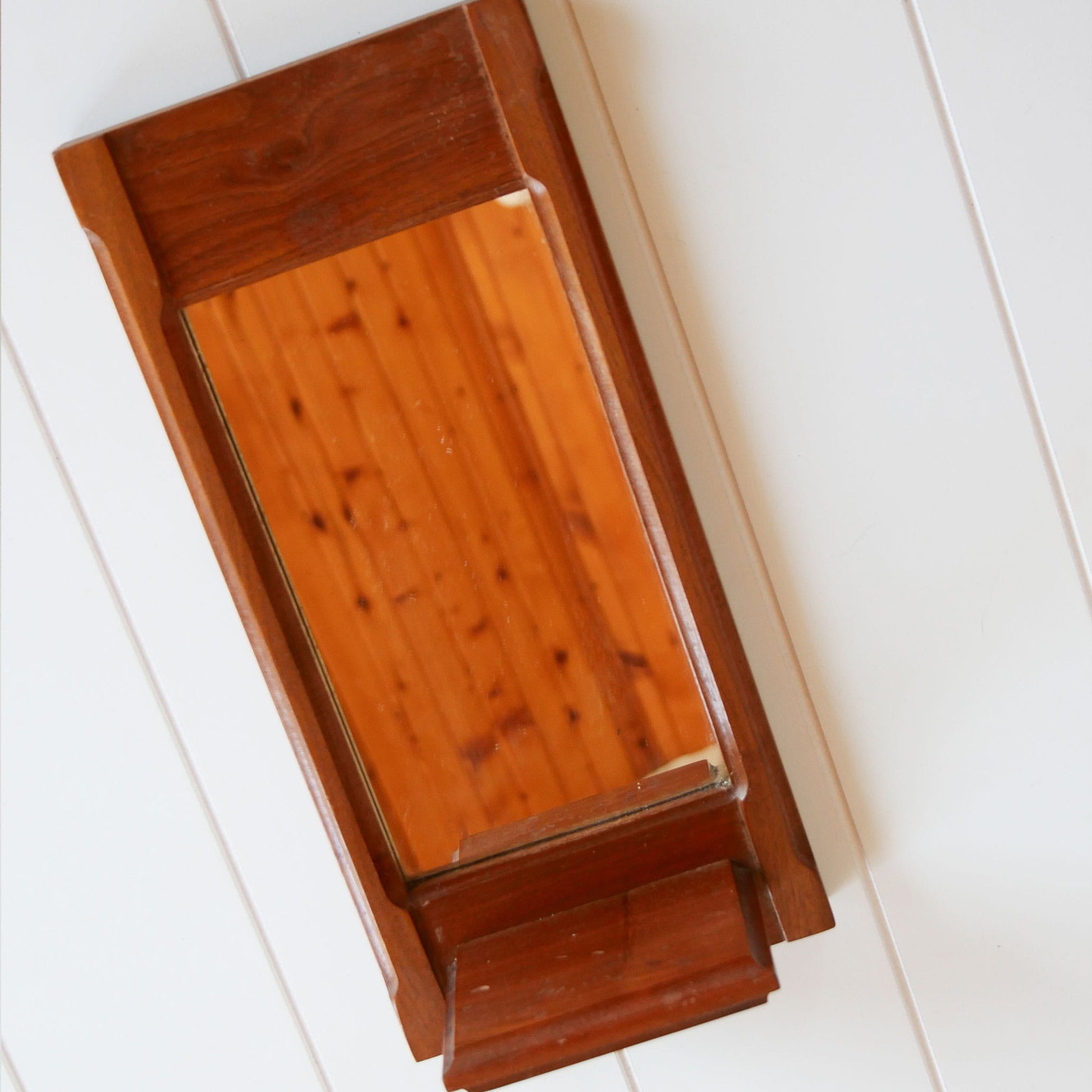 VIntage Wood Wall Mirror and Shelf, MCM Wall Mirror, Vintage Midcentury Wall Decor, Vintage Wood Wall Mirror, Vintage Wall Decor