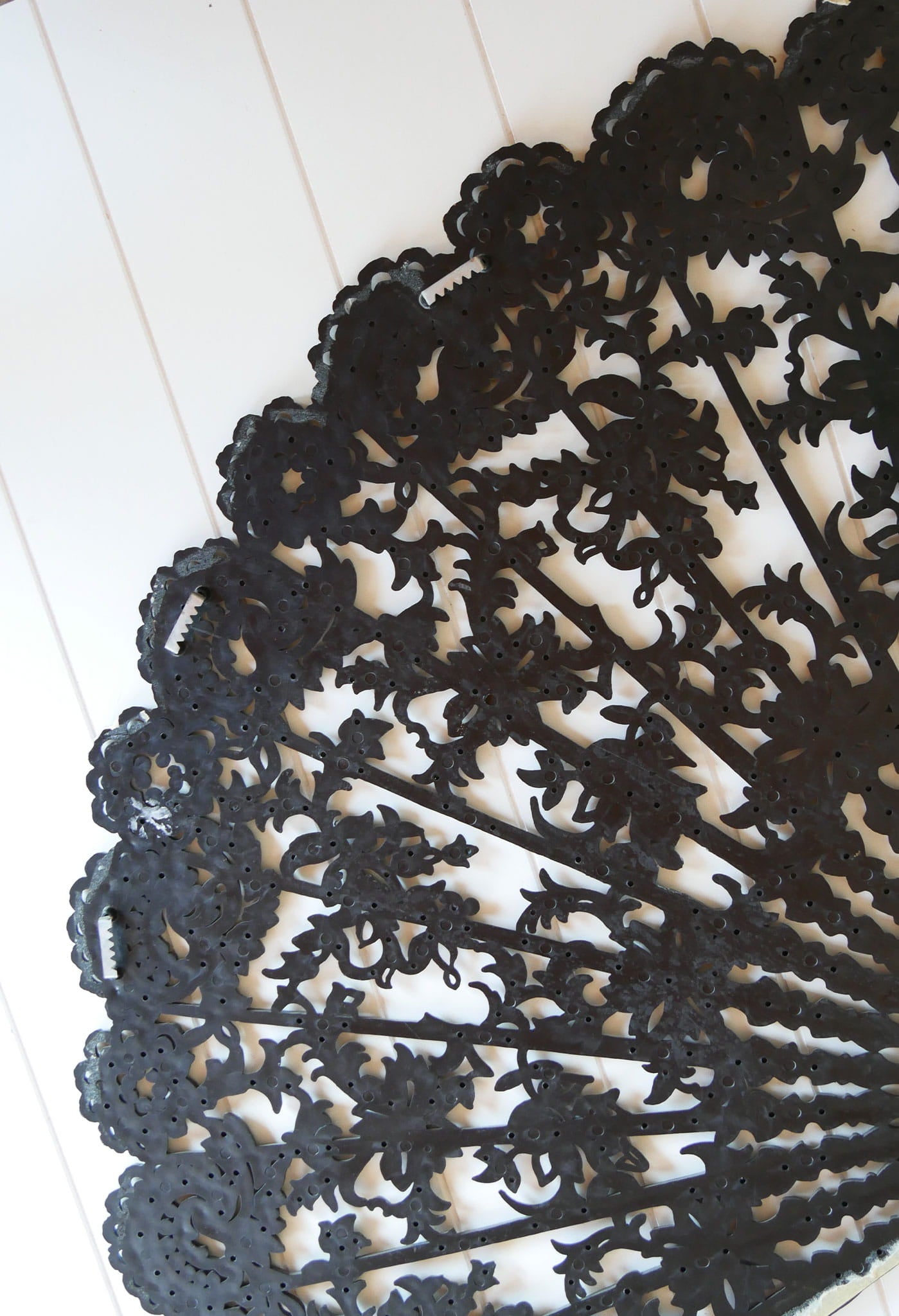 Vintage XL Black and Gold Burwood 4402 Wall Hanging Hand Fan, Vintage Wall Fan, Vintage Resin Black and Gold Victorian Fan, Vintage Victorian Wall Decor, Vintage Fan Decor, Vintage Wall Decor