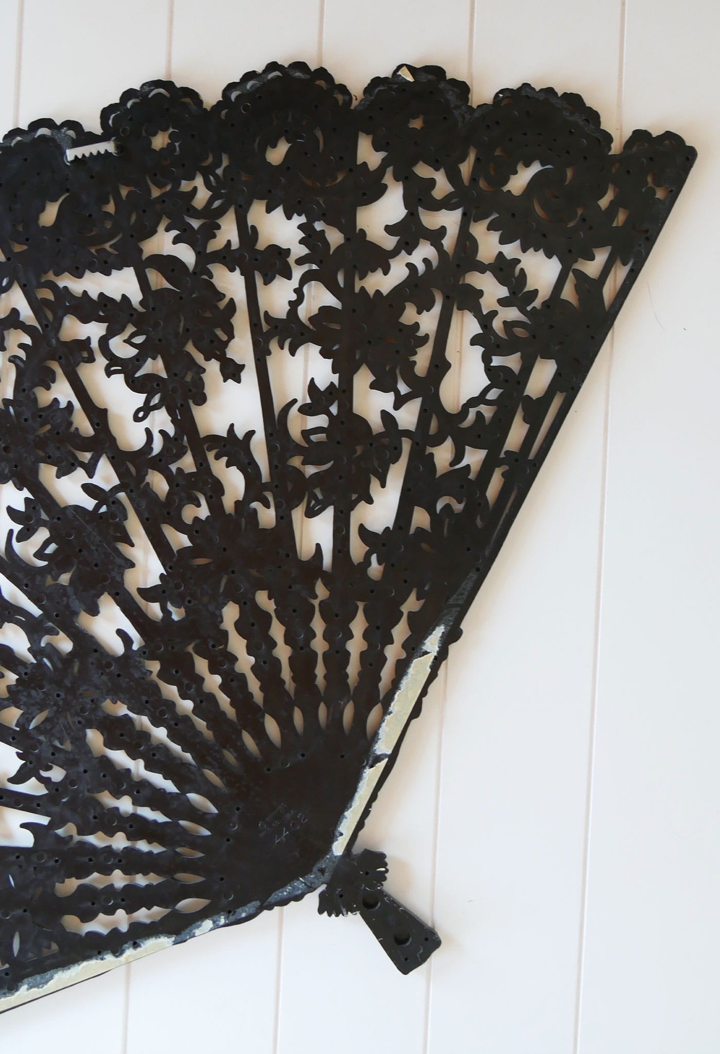 Vintage XL Black and Gold Burwood 4402 Wall Hanging Hand Fan, Vintage Wall Fan, Vintage Resin Black and Gold Victorian Fan, Vintage Victorian Wall Decor, Vintage Fan Decor, Vintage Wall Decor