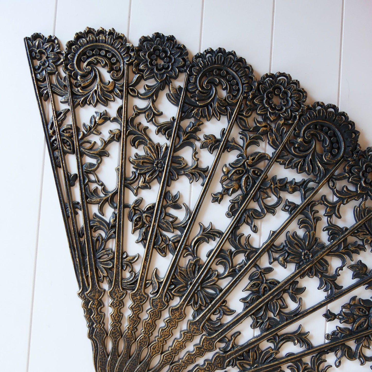 Vintage XL Black and Gold Burwood 4402 Wall Hanging Hand Fan, Vintage Wall Fan, Vintage Resin Black and Gold Victorian Fan, Vintage Victorian Wall Decor, Vintage Fan Decor, Vintage Wall Decor