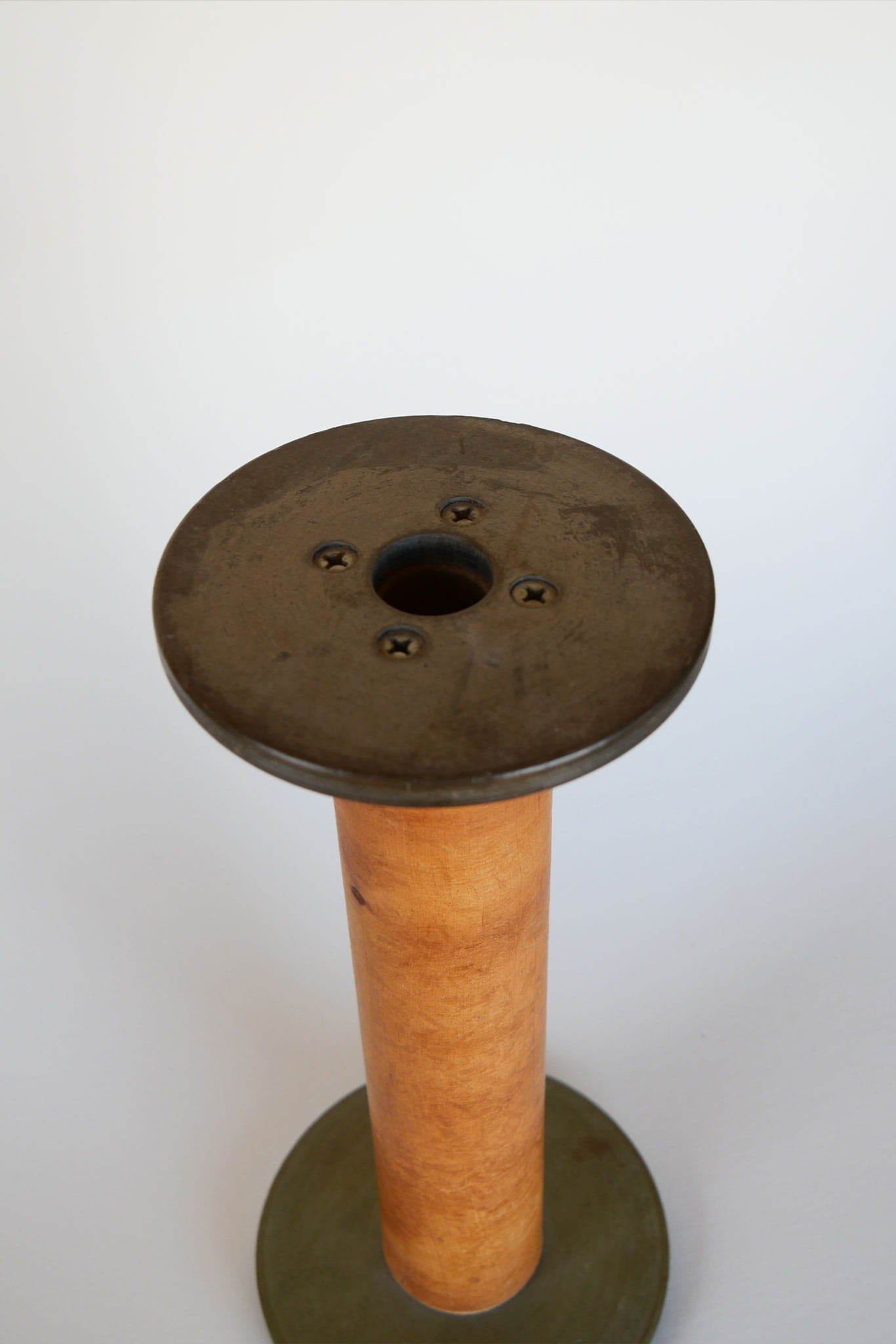 Vintage 13in Wood Bobbin Spool, Vintage Green Wood Bobbin Spool, Large Vintage Bobbin, Vintage Bobbin, Large Wood Bobbin Spool, Vintage Kitchen Decor, Vintage Country Decor, Vintage Home Decor