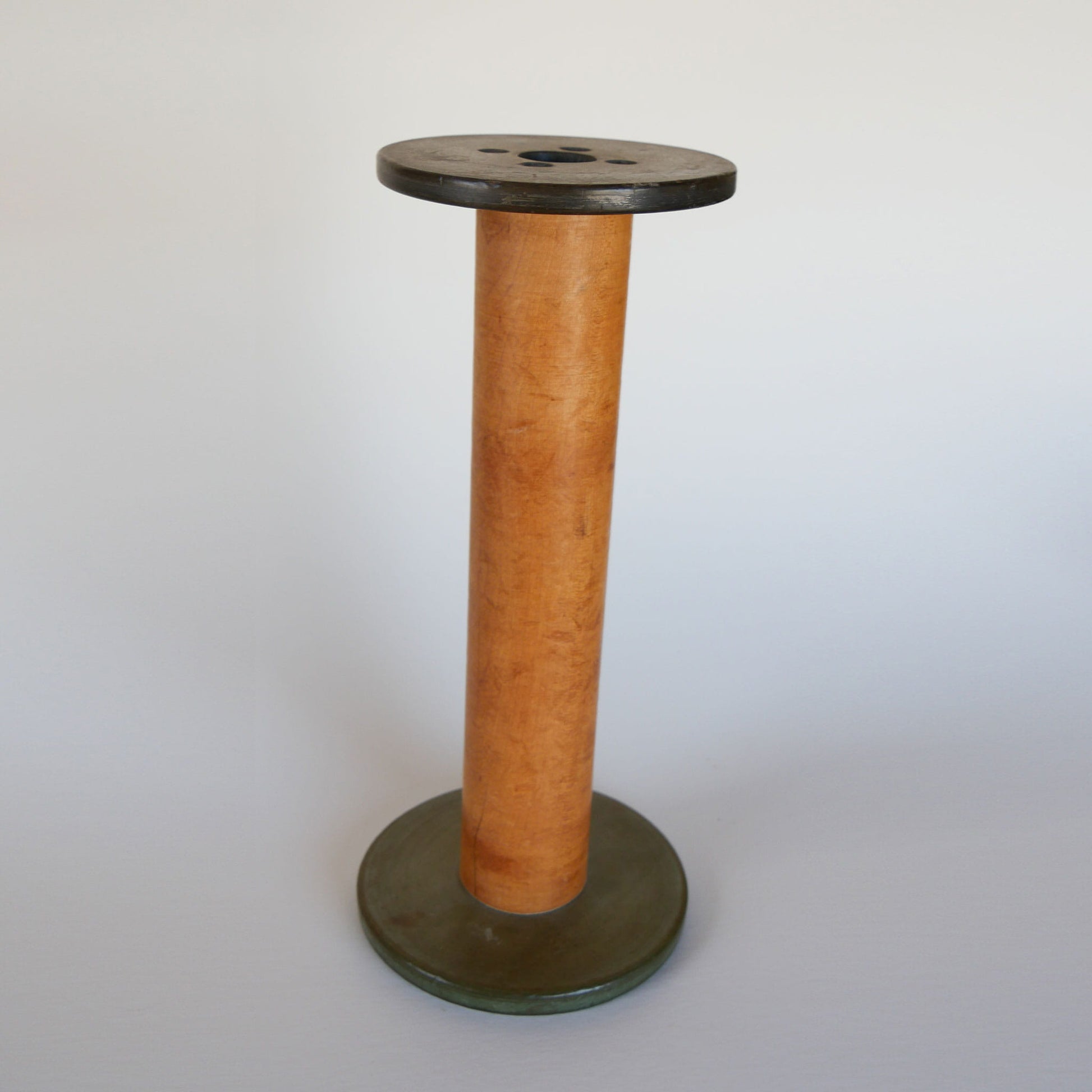 Vintage 13in Wood Bobbin Spool, Vintage Green Wood Bobbin Spool, Large Vintage Bobbin, Vintage Bobbin, Large Wood Bobbin Spool, Vintage Kitchen Decor, Vintage Country Decor, Vintage Home Decor