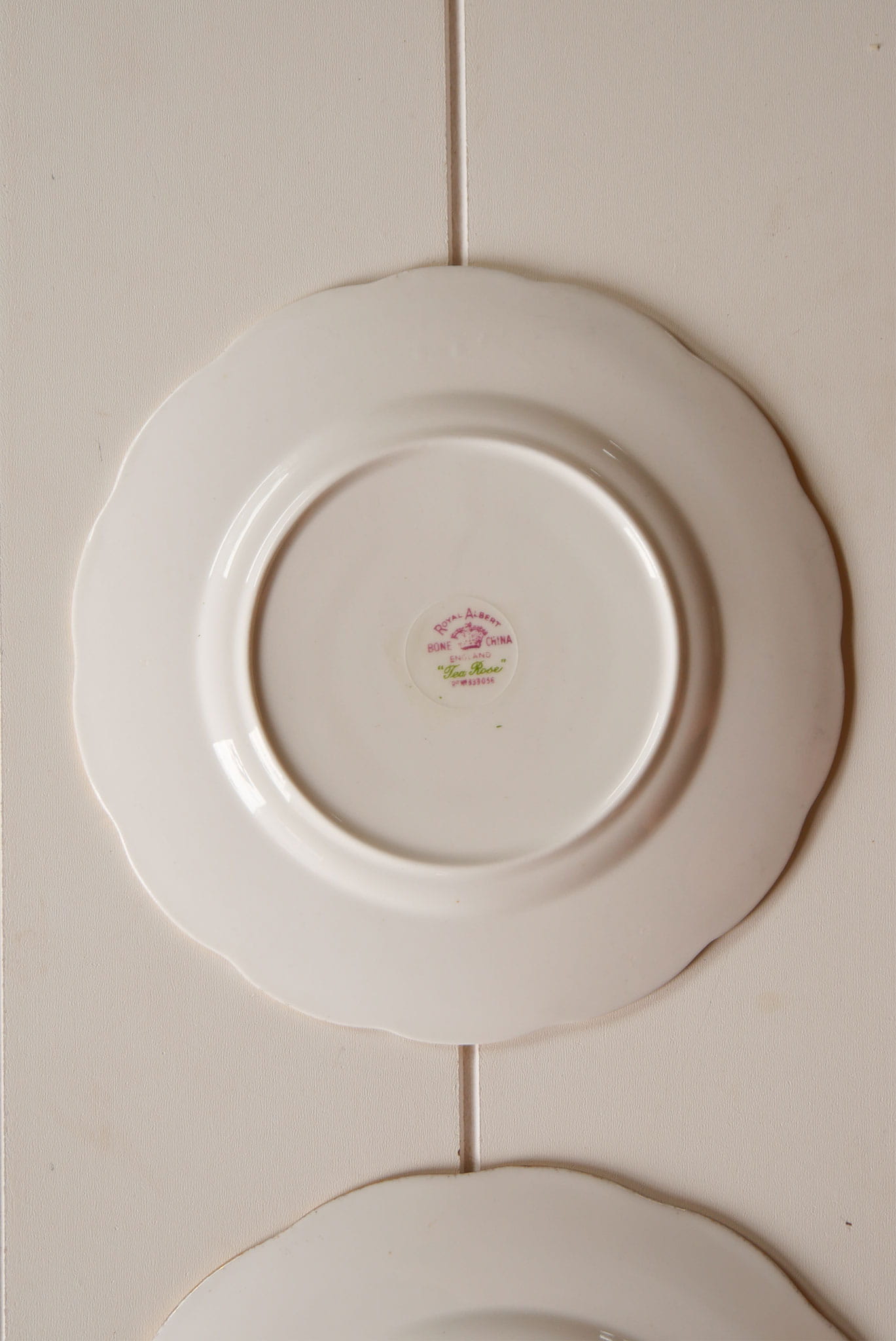 Vintage Pink Rose Floral Plate Wall Collection, Pink Rose Plates, VIntage Pink Rose Plates, VIntage Floral Plates, VIntage Floral Plate Wall, Vintage Gallery Plate Wall