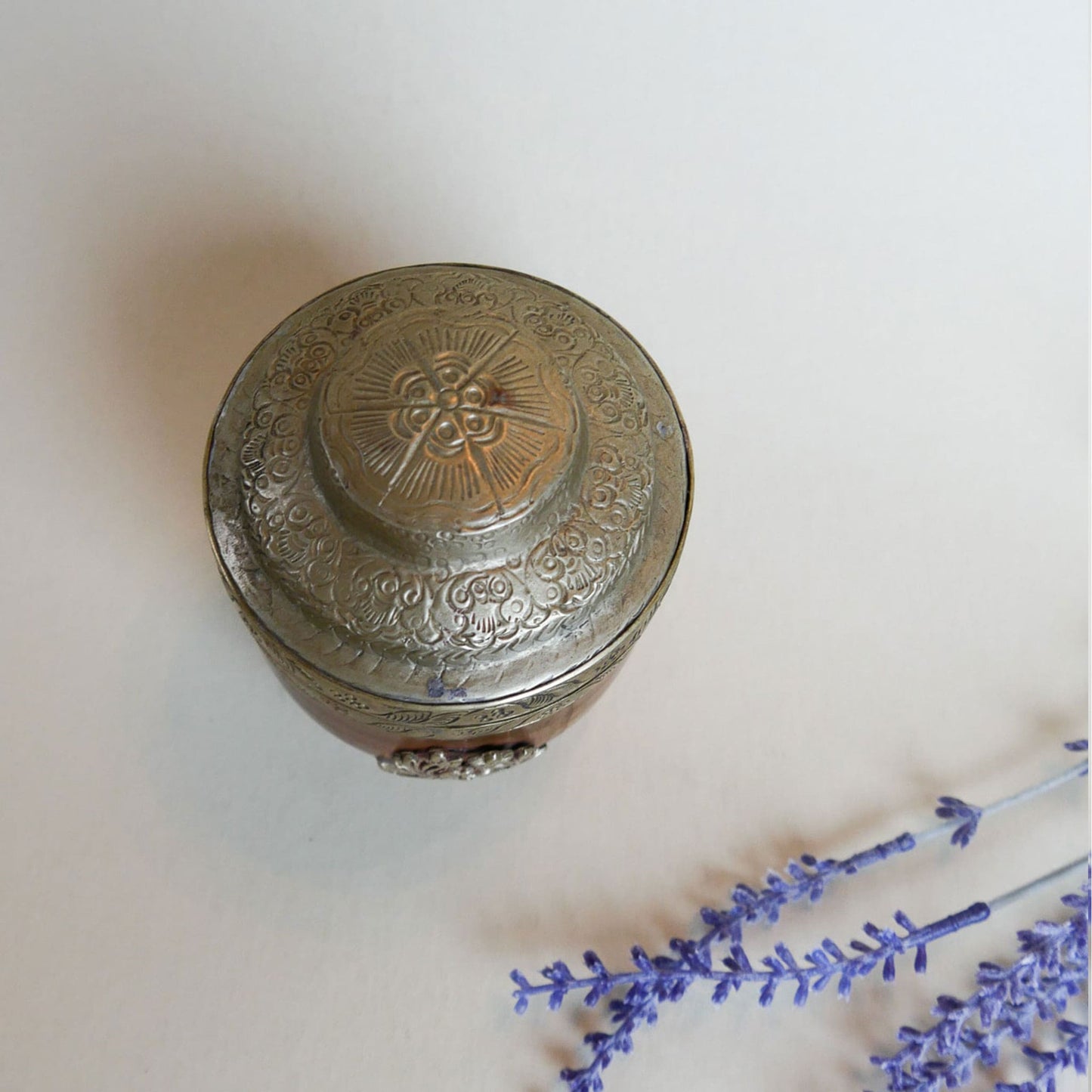 Vintage Copper and Brass Etched Floral and Brid Design Urn with Lid Thrifted Wicker Basket Vintage Home Decor 4