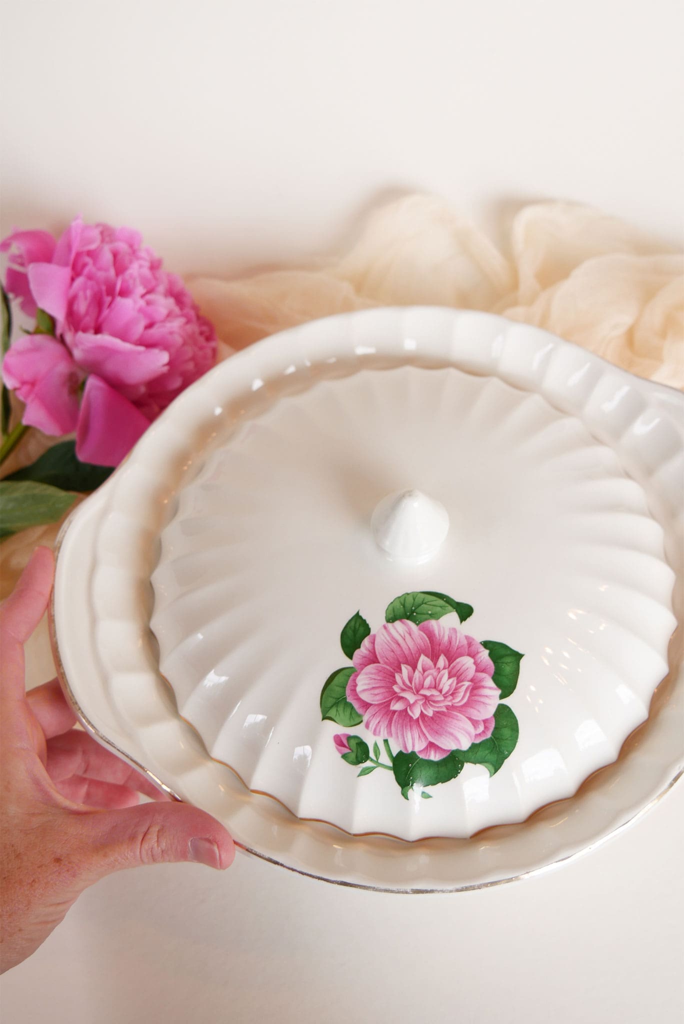 W.S. George Bolero Sugar Dish and Lid, Cameilla Floral Design, Vintage Pink Floral China, Vintage Pink Flower Creamer