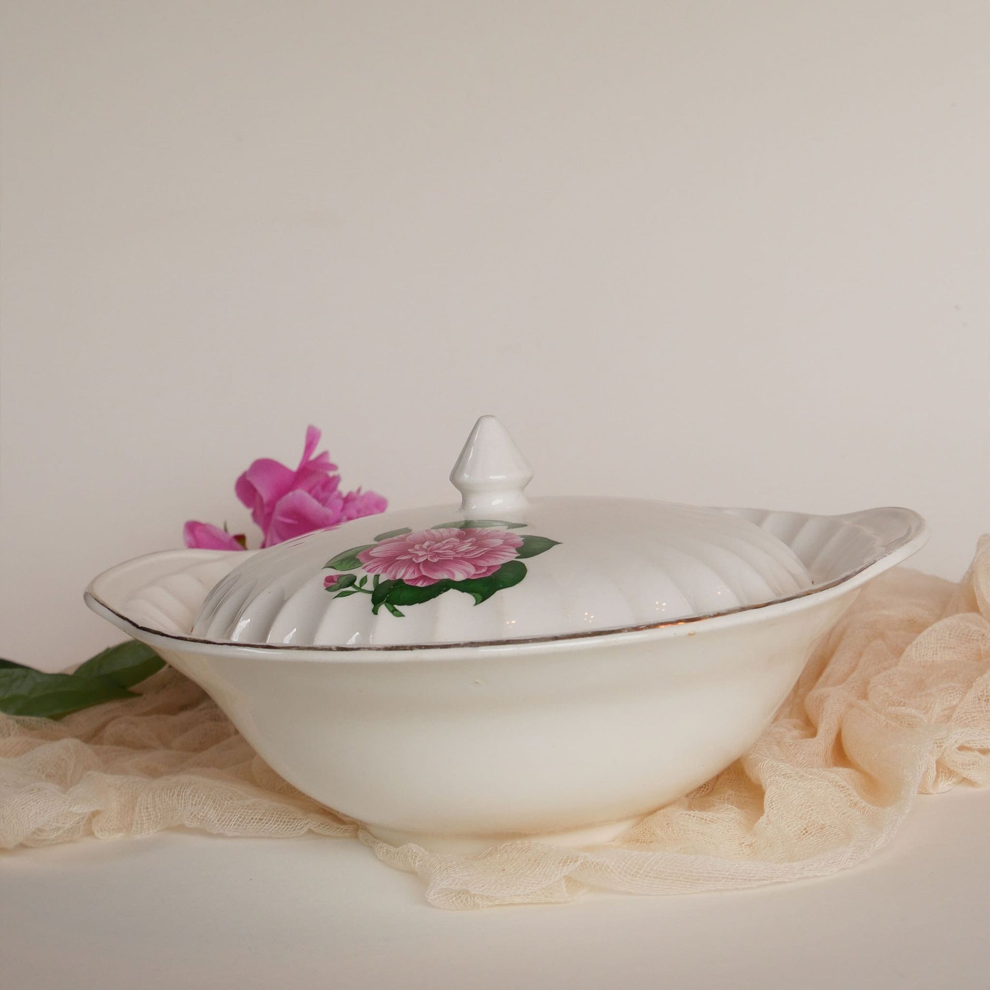 W.S. George Bolero Sugar Dish and Lid, Cameilla Floral Design, Vintage Pink Floral China, Vintage Pink Flower Creamer