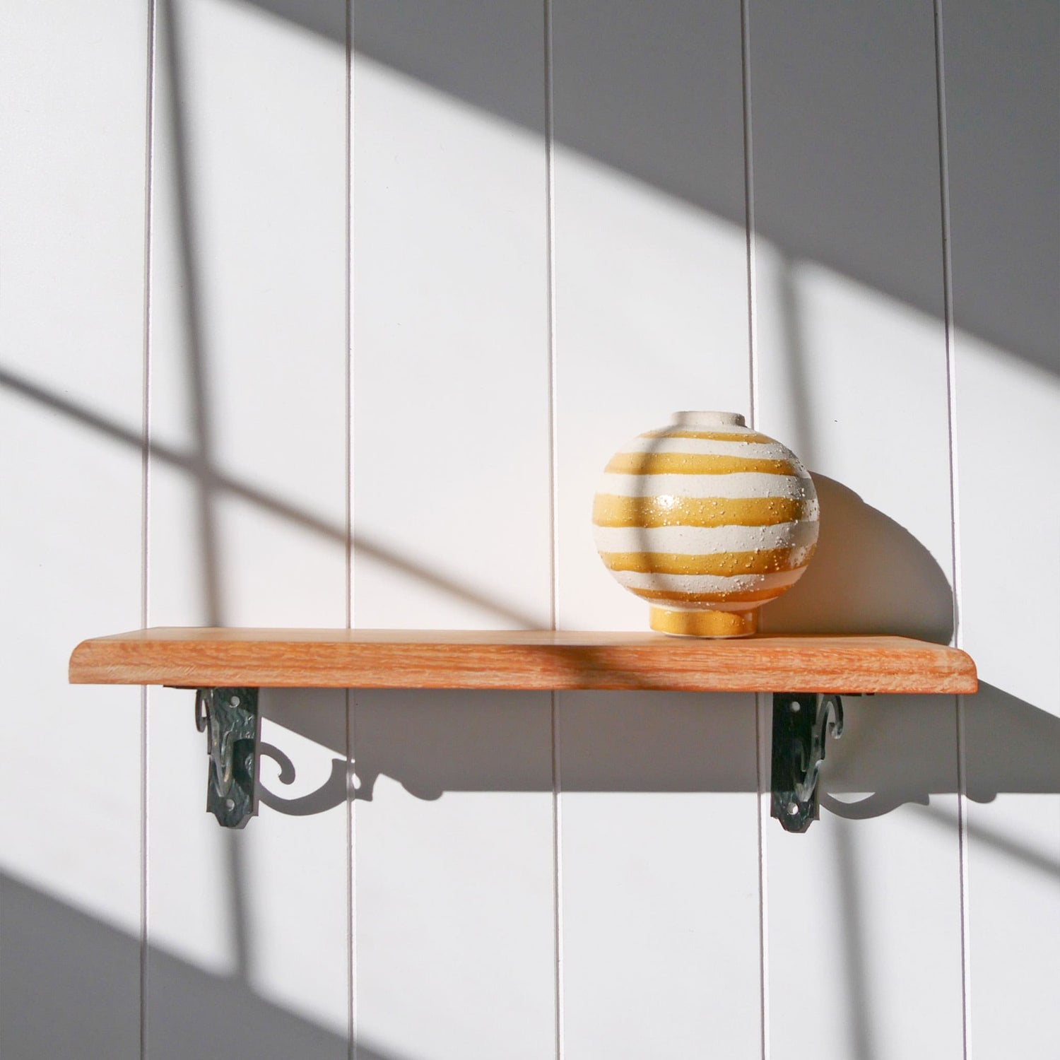 16in Wooden Wall Ledge Shelf with Metal Brackets, Vintage Floating Shelf